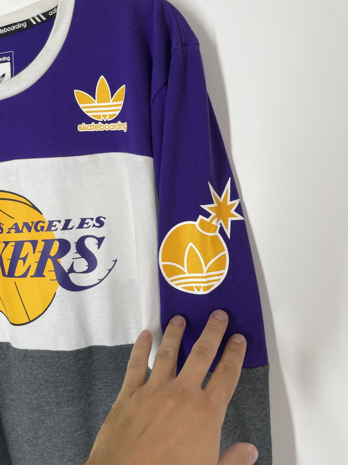 Adidas Adidas skateboarding the Hundreds Lakers longsleve t shirt Size US M / EU 48-50 / 2 - 3 Thumbnail