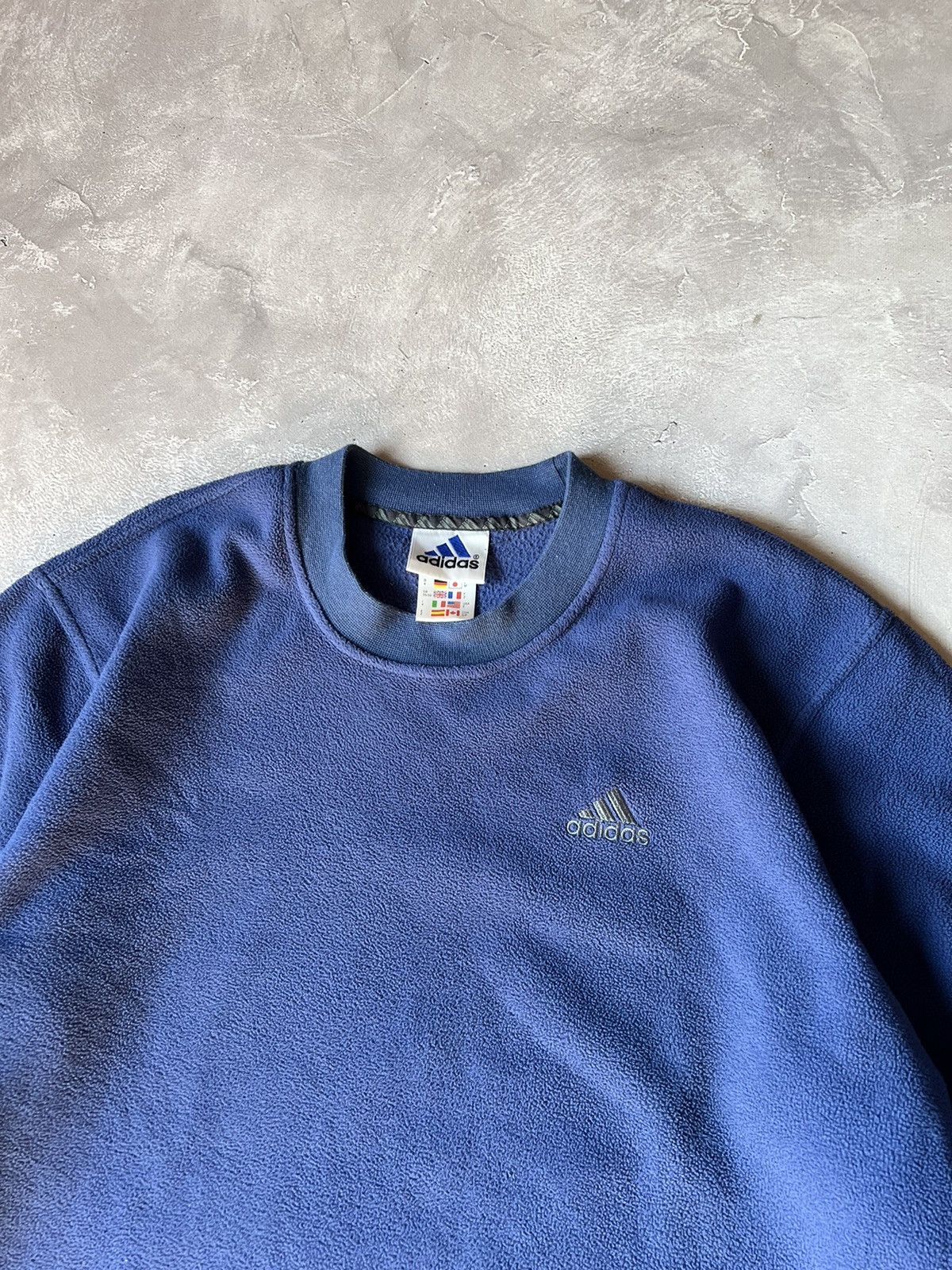 Vintage Vintage Adidas Y2k Fleece Sweatshirt Size US M / EU 48-50 / 2 - 4 Thumbnail