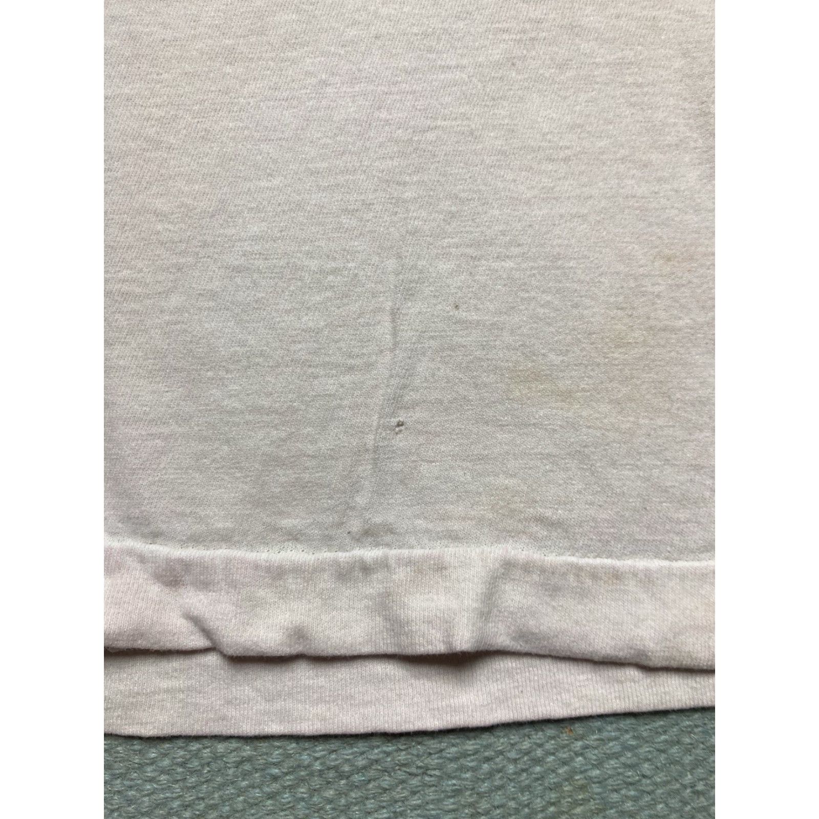 Vintage VINTAGE 70s 80s White T-Shirt V-Neck Cotton Grunge Medium M Mens Size US M / EU 48-50 / 2 - 5 Thumbnail