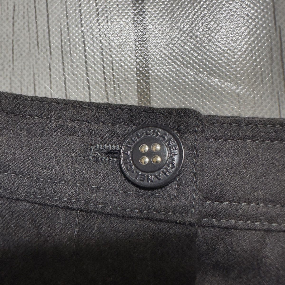 Chanel × Vintage Vintage Chanel skirt Size 30" / US 8 / IT 44 - 5 Thumbnail