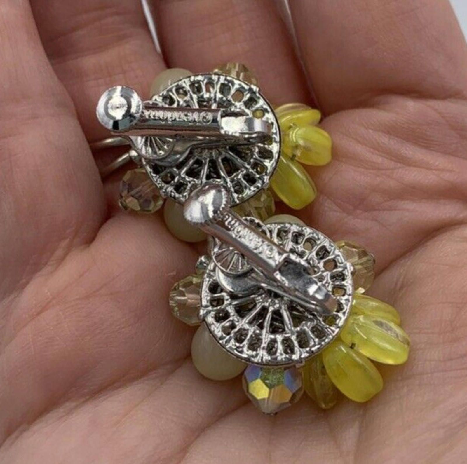 Other Vendome Yellow Glass Bead Cluster AB Necklace & Earrings Size ONE SIZE - 8 Thumbnail