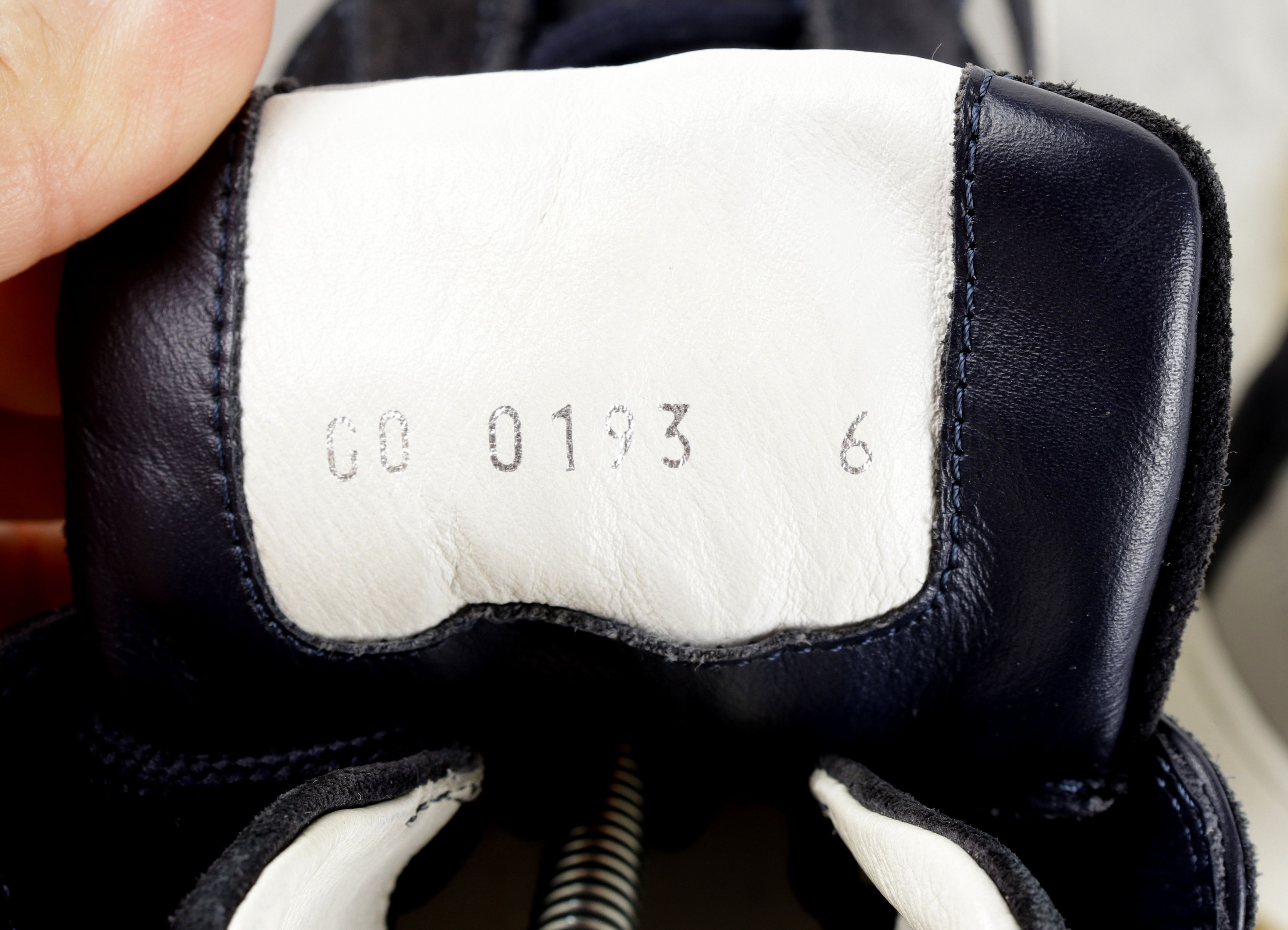 Louis Vuitton Louis Vuitton Suede Nylon Navy Blue High Top Sneakers Size US 7 / EU 40 - 7 Thumbnail