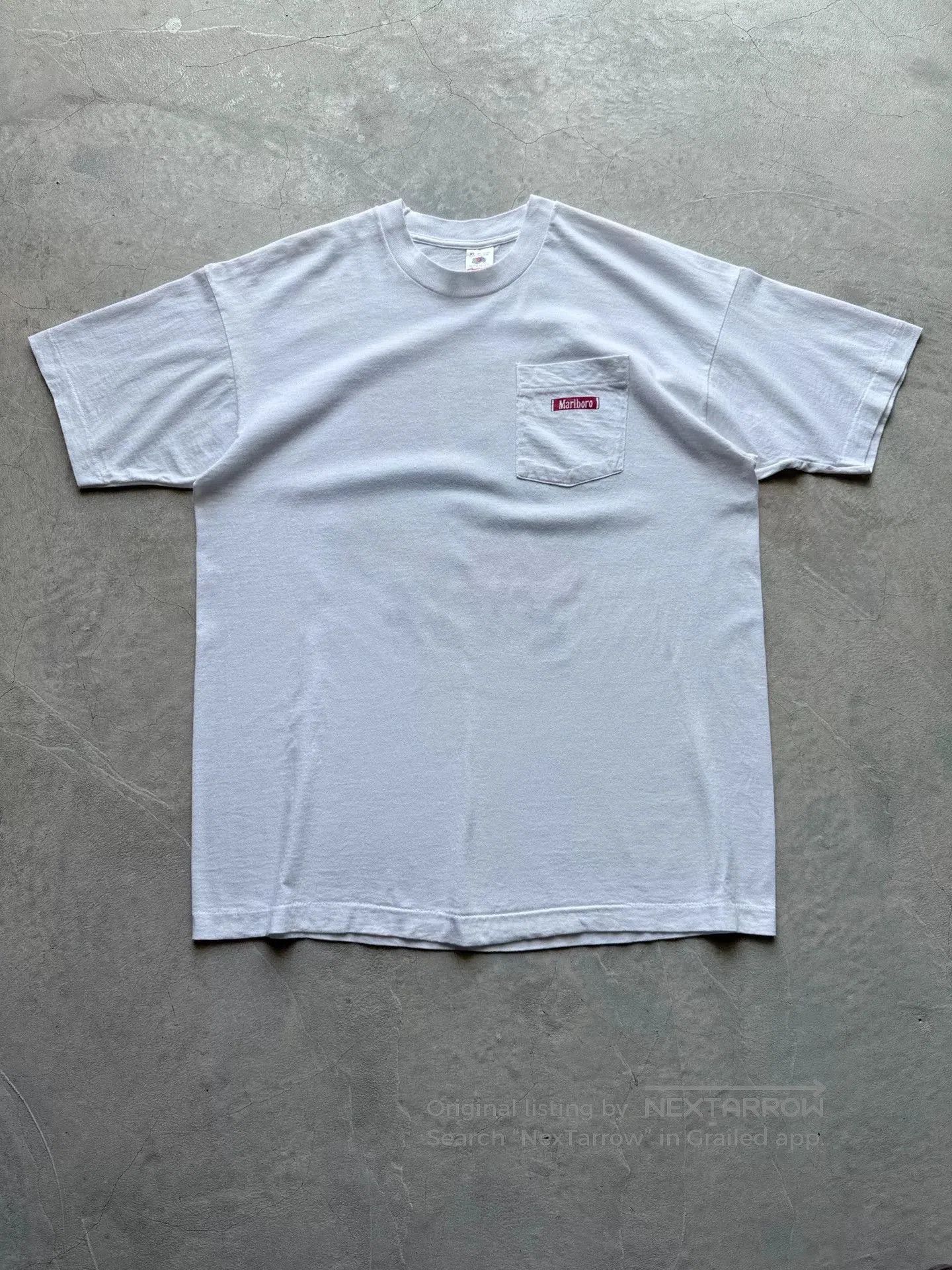 Vintage Vintage 90s Marlboro Pocket Tee. Size US XL / EU 56 / 4 - 2 Thumbnail