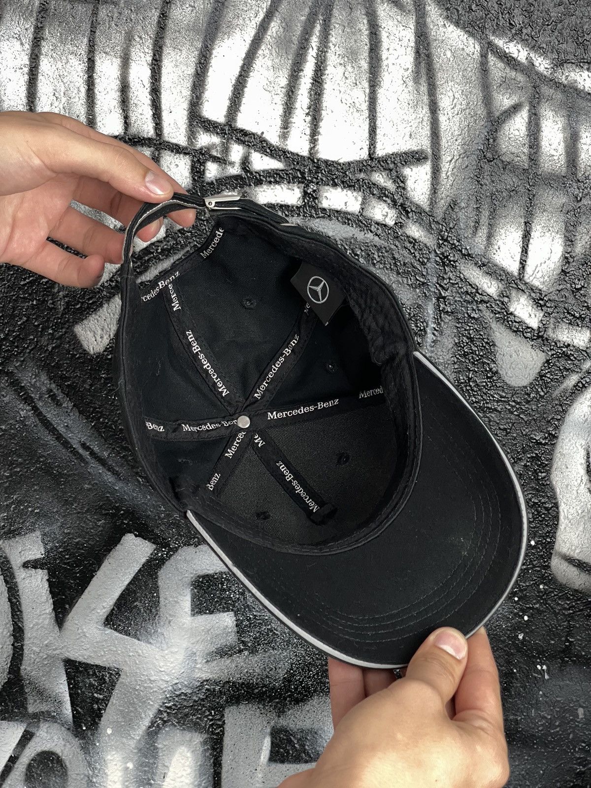 Mercedes-Benz Mercedes-Benz Embroidered Logo Vintage Black Racing Cap Hat Size ONE SIZE - 7 Thumbnail