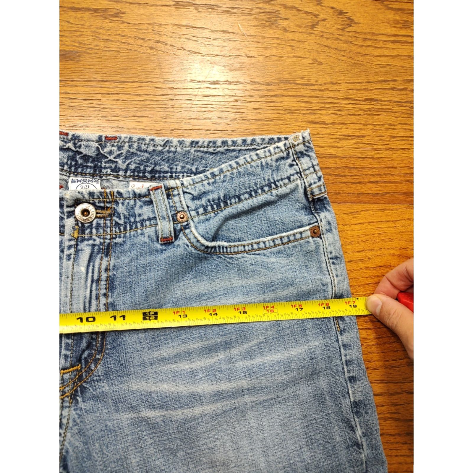 Lucky Brand VINTAGE Lucky Brand Jeans USA Made Womens 10/30 X 22 In Blue Wash Sweet Crop Whiskered Jeans 90s Womens Size 32" / US 10 / IT 46 - 6 Thumbnail