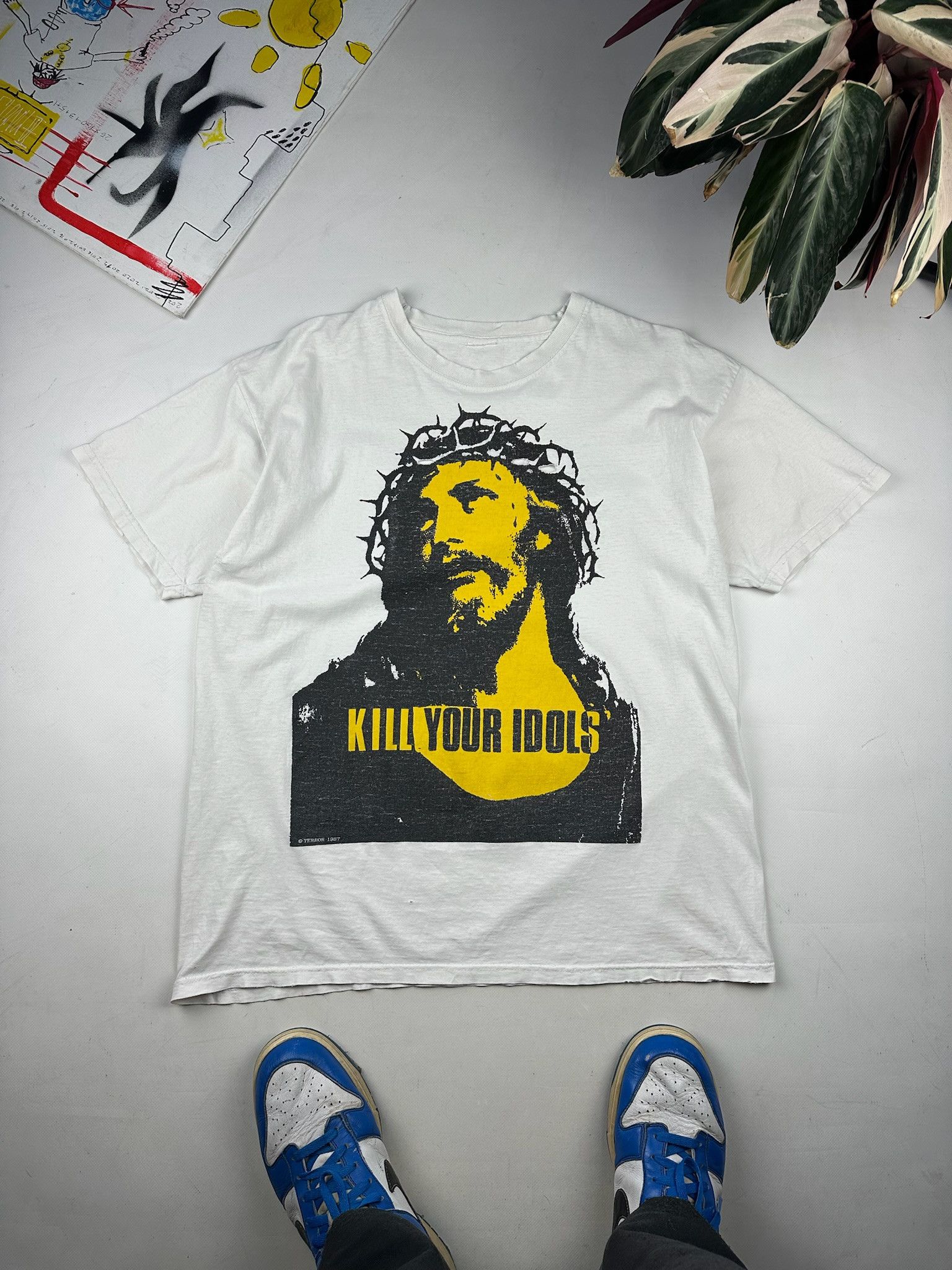 Band Tees VINTAGE KILL YOUR IDOLS TERROR AXL ROSE JESUS TEE distressed Size US XL / EU 56 / 4 - 1 Thumbnail