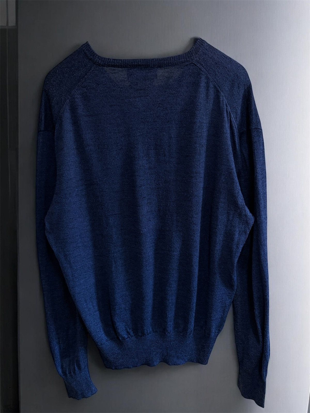 Salvatore Ferragamo Salvatore Ferragamo Cashmere Silk V-Neck Blue L Italy Size US L / EU 52-54 / 3 - 2 Thumbnail