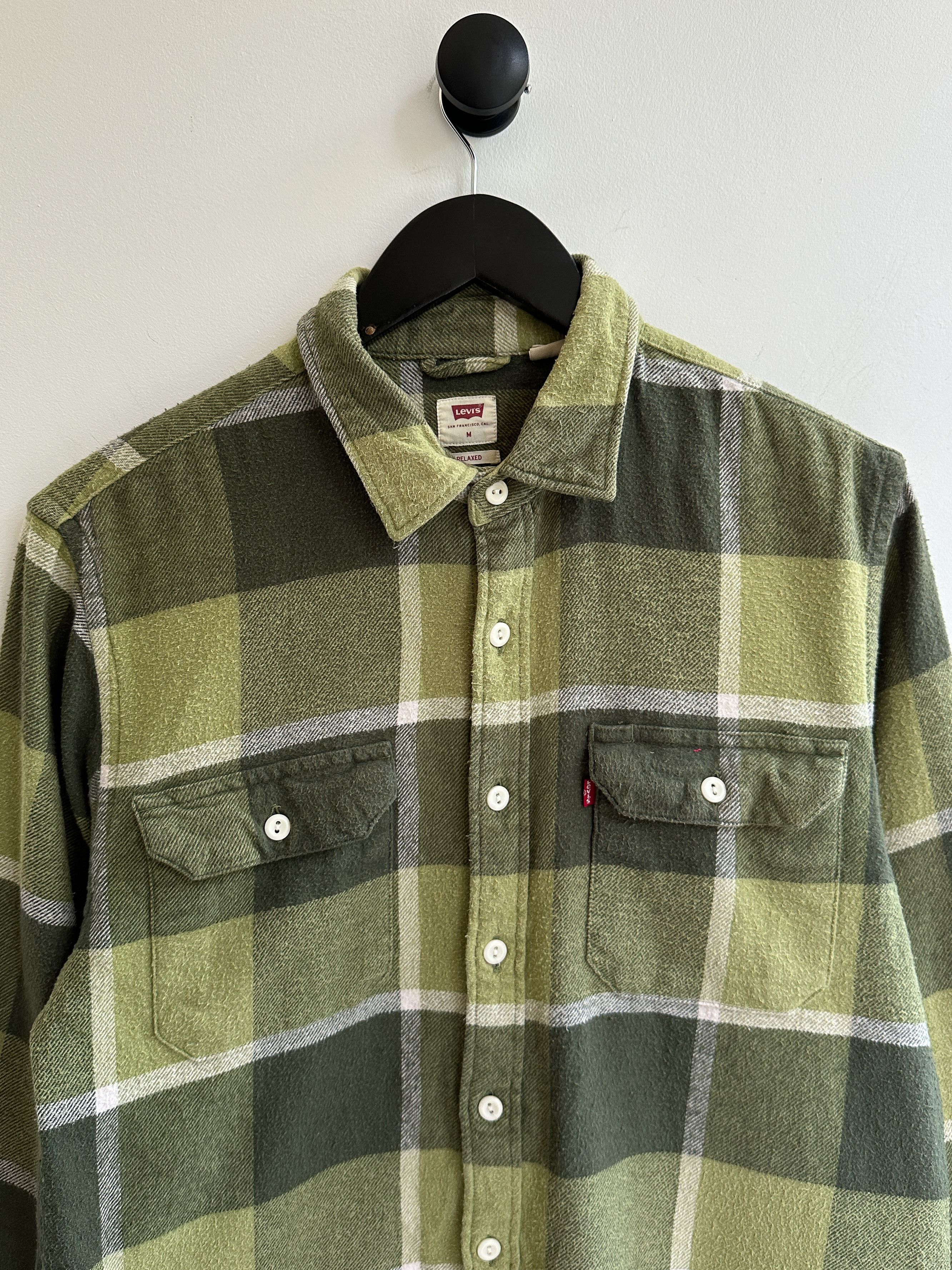 Levi's Levi's Check Green Flannel Shirt Size US M / EU 48-50 / 2 - 2 Thumbnail