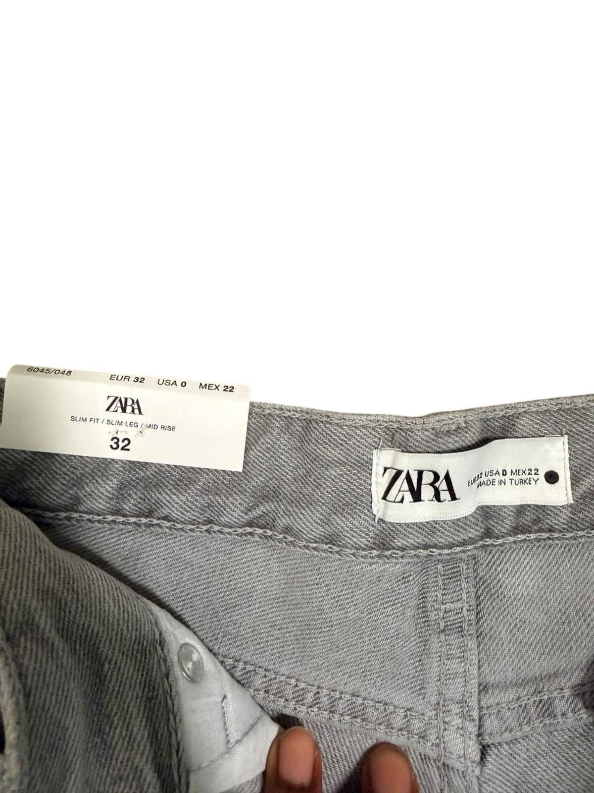 Zara Zara "The Metallic Slim" Denim – Silver – Size 0 Womens Size 25" / US 0 / IT 36 - 2 Thumbnail