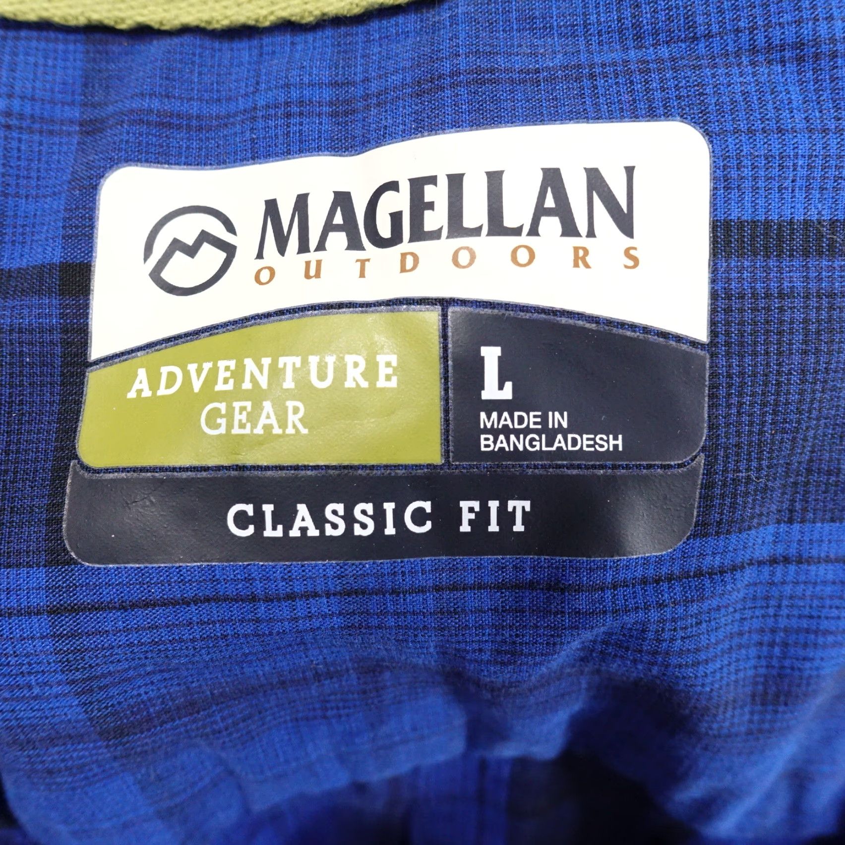 Vintage MAGELLAN CLASSIC FIT BLUE PLAID BUTTON UP SHIRT MENS L Size US L / EU 52-54 / 3 - 7 Thumbnail