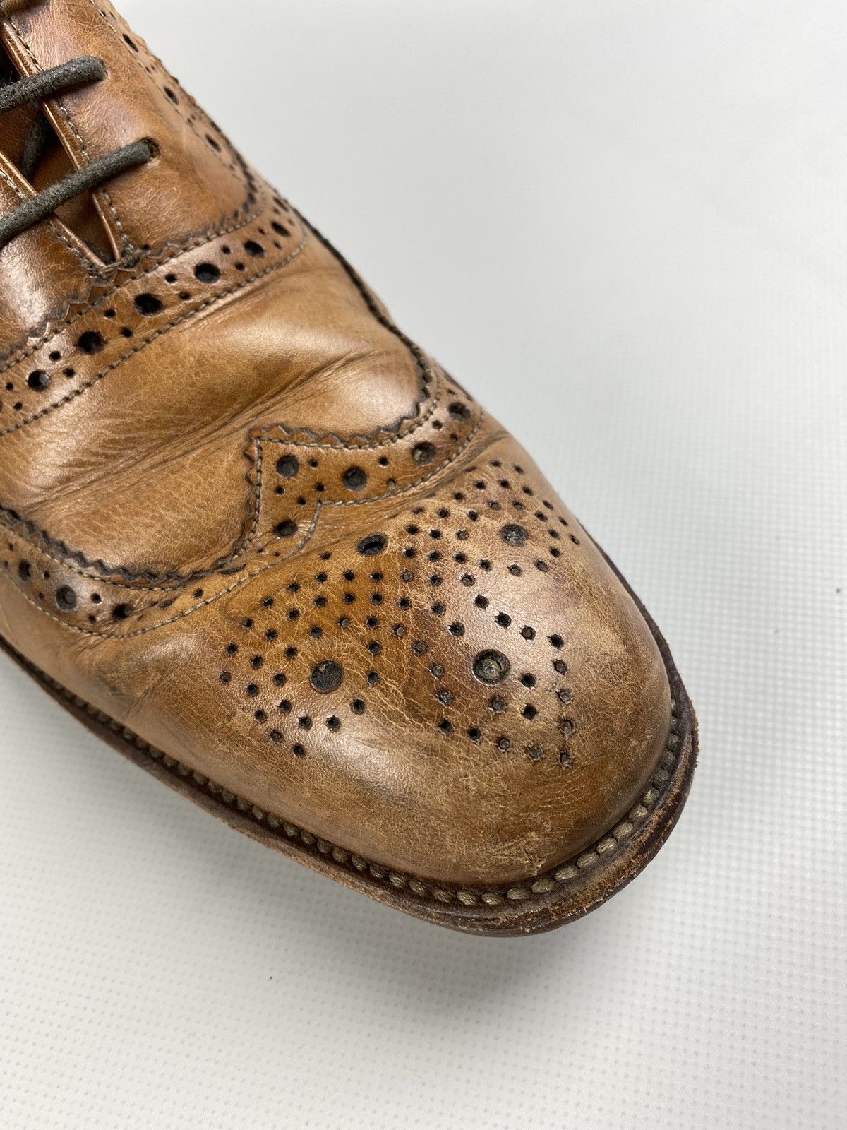 Loake Loake men’s leather formal brogues shoes Size US 9.5 / EU 42-43 - 15 Thumbnail