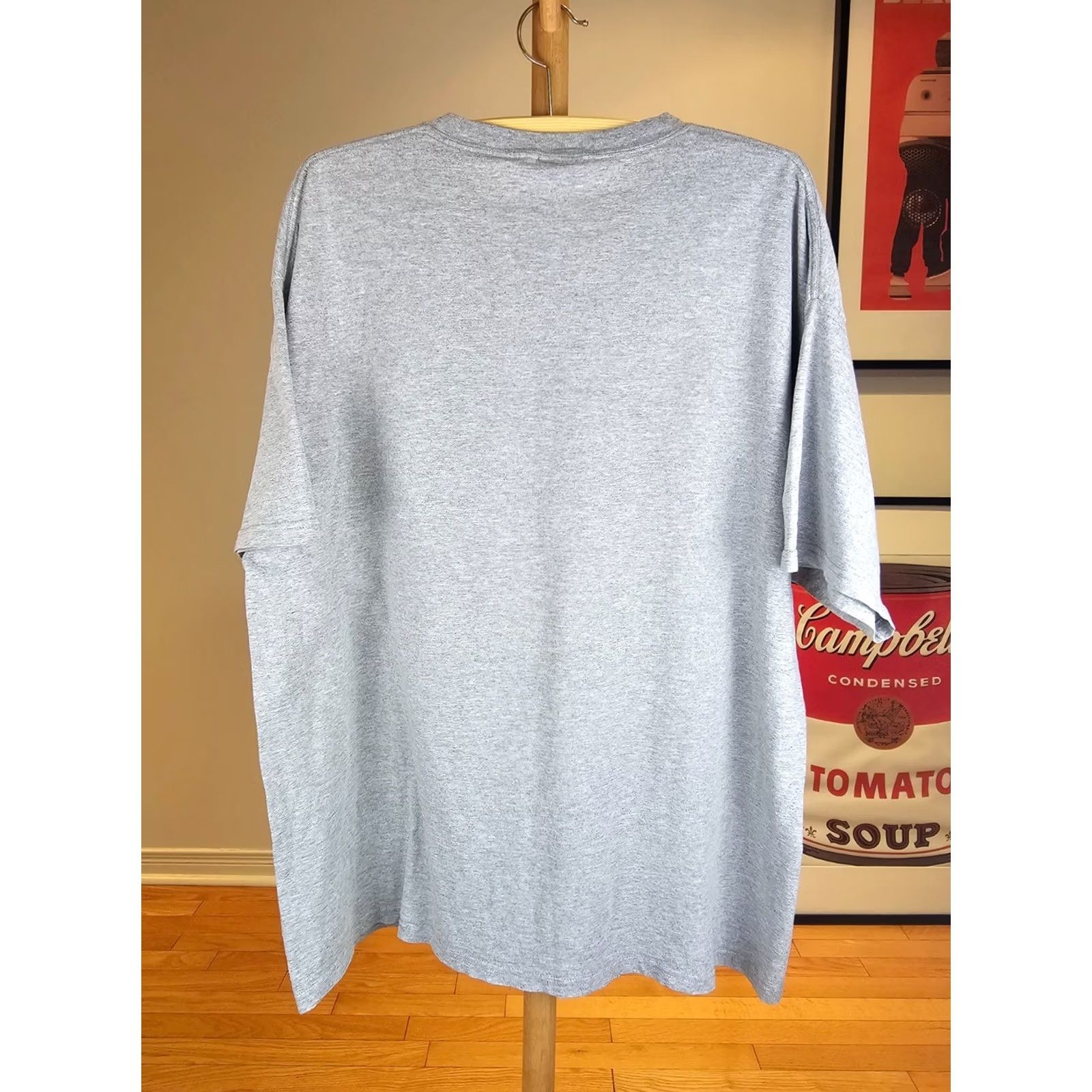 Nike VINTAGE Nike SMALL EMBRODERY Gray Cotton T-Shirt XL / XXXL TO FIT XXL Mens Short Sleeve Round Neck Cotton T-Shirt 90s Logo Size US XL / EU 56 / 4 - 6 Thumbnail