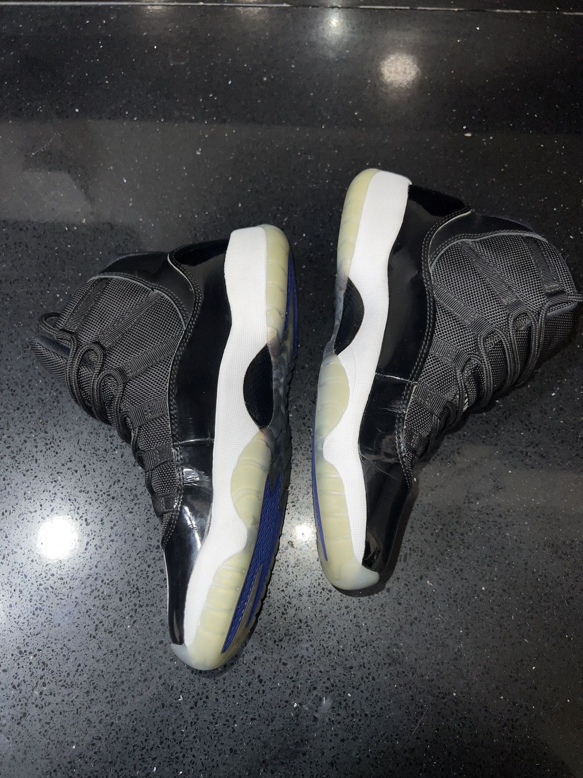 Jordan Brand Jordan 11 Retro Space Jam Size US 7 / EU 40 - 2 Thumbnail