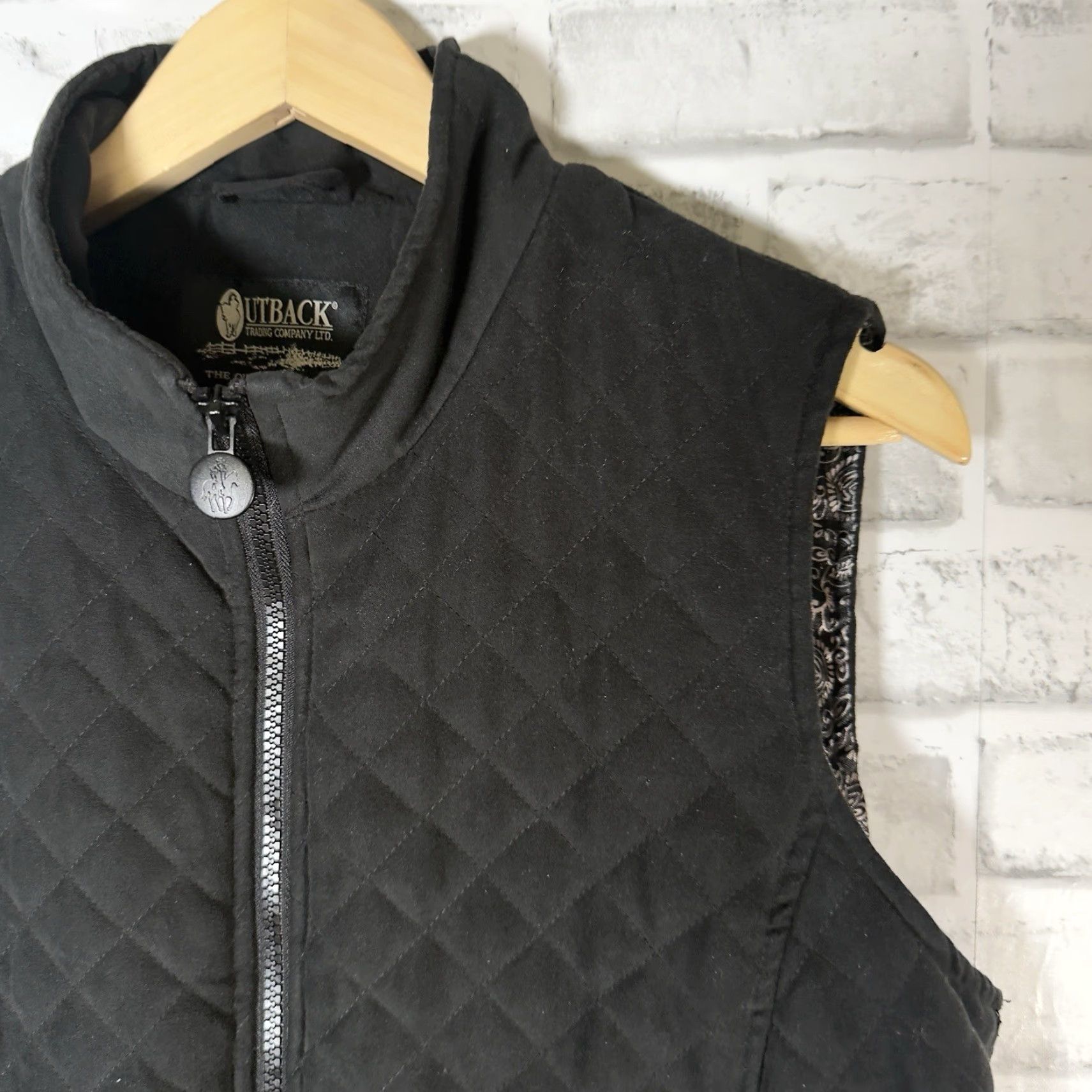 Vintage Outback Trading Company Black Quilted Full Zip Vest Womens Size L Size L / US 10 / IT 46 - 2 Thumbnail
