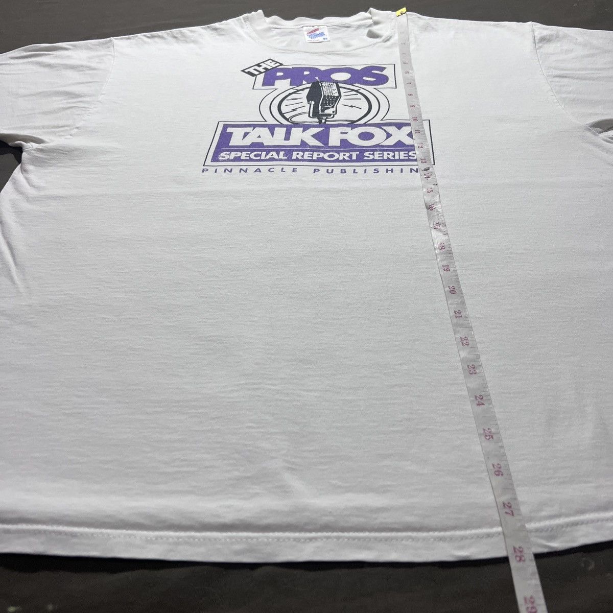 Vintage Vintage 90s Fox News Report TV program promo Tee XL graphic Size US XL / EU 56 / 4 - 6 Thumbnail