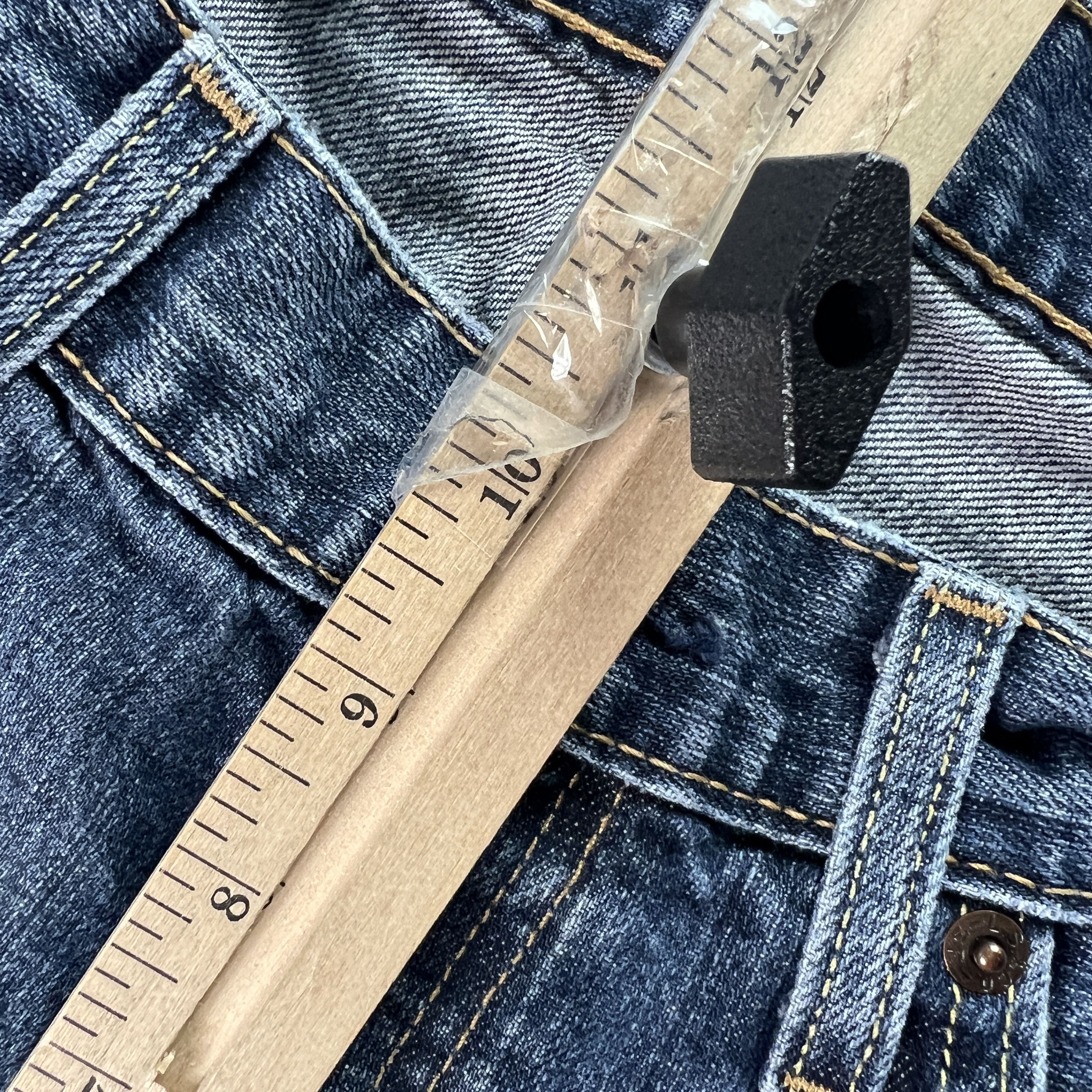 Levi's Levi's Jeans 559 Relaxed Fit Straight Leg Blue Faded Denim Size US 34 / EU 50 - 19 Thumbnail
