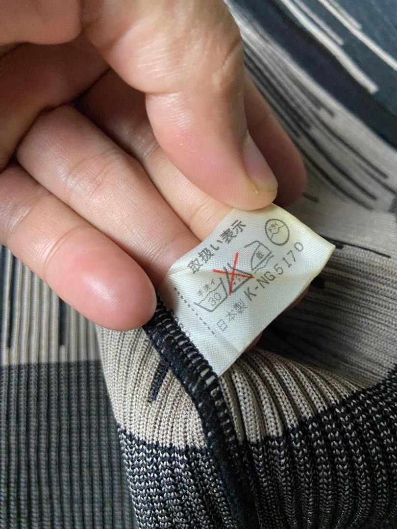 Japanese Brand Japanese Brand Vertical Lined Pleated Cardigan (179) Size S / US 4 / IT 40 - 3 Thumbnail