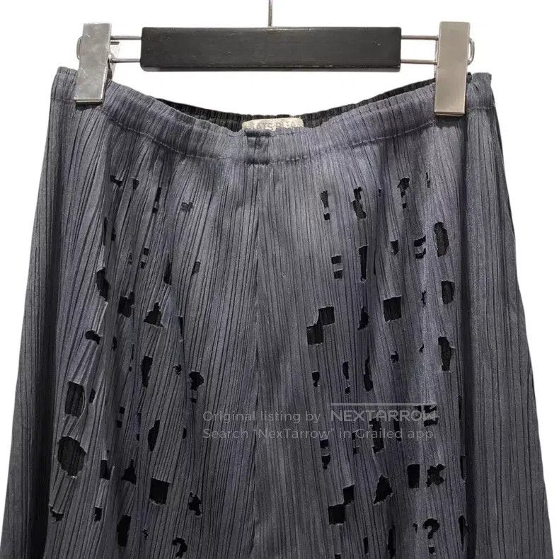 Issey Miyake Issey Miyake Hollow Pleated Skirt Size 26" / US 2 / IT 38 - 3 Thumbnail