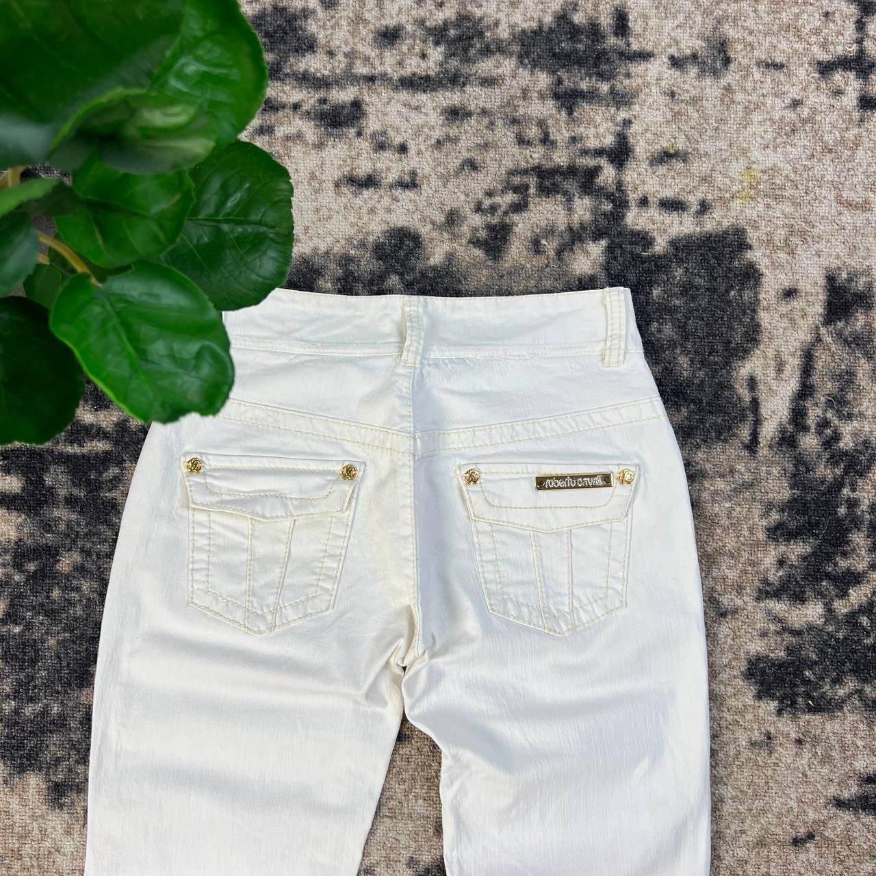 Roberto Cavalli Roberto Cavalli Vintage Y2K Metal Logo Chino Pants Size 26" / US 2 / IT 38 - 3 Thumbnail