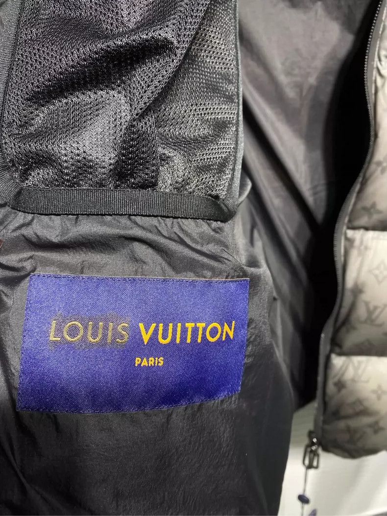 Louis Vuitton LOUIS VUITTON Temperature-sensitive color-changing fluffy d Size US L / EU 52-54 / 3 - 6 Thumbnail