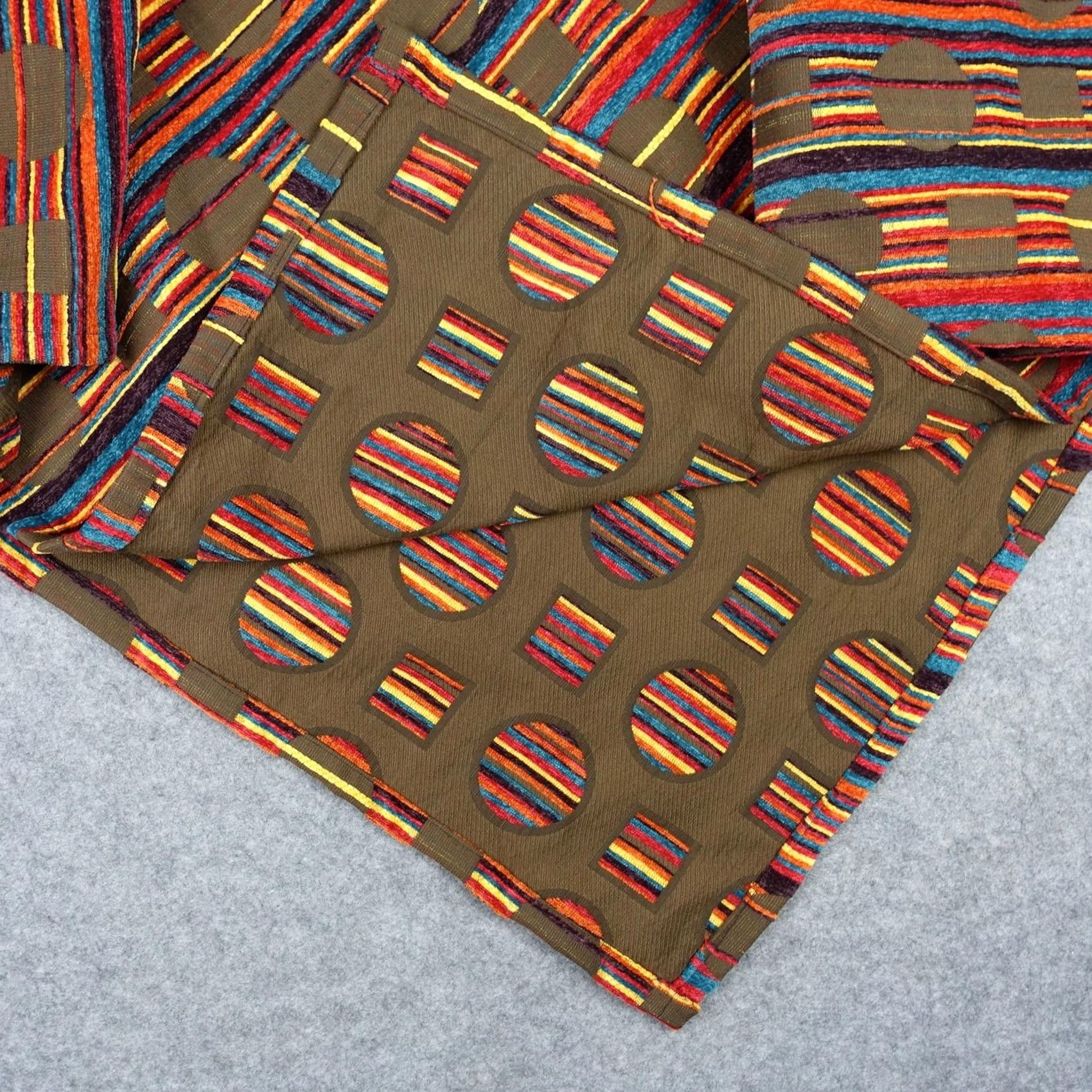 Vintage VINTAGE Cape Women One Size Poncho Faux Fur Trim Boho Wrap Geometric Knit Brown Unbranded Size ONE SIZE - 4 Thumbnail