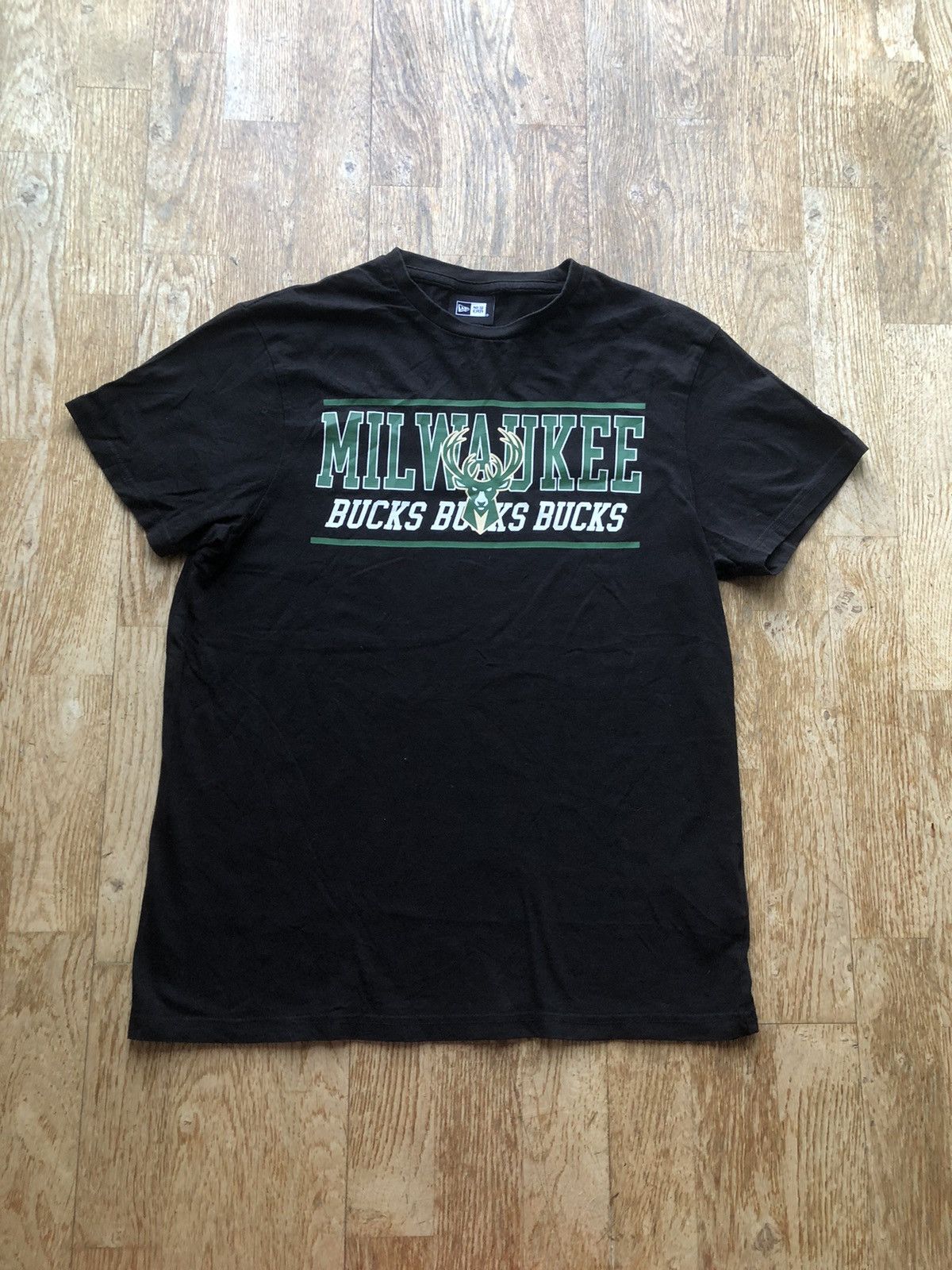 NBA MILWAUKEE BUCKS NEW ERA NBA BASKETBALL T-SHIRT Size US M / EU 48-50 / 2 - 1 Thumbnail