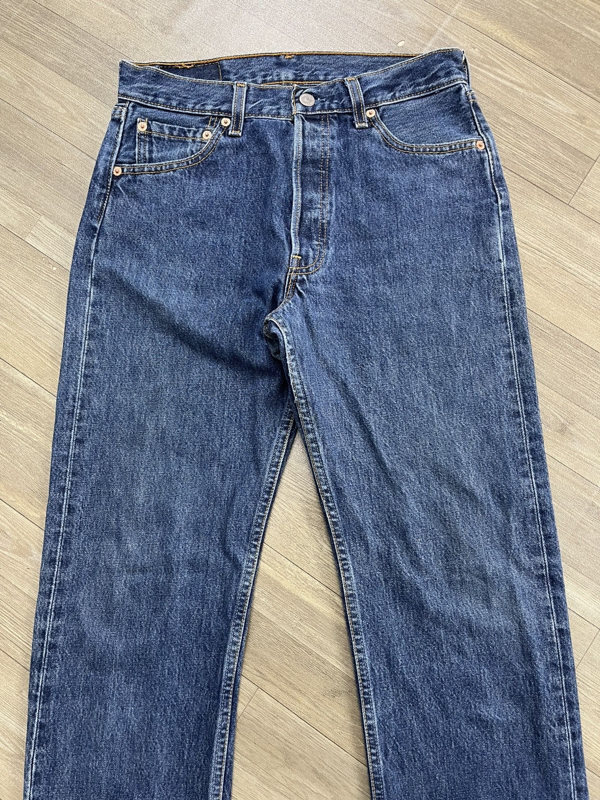Levi's Vintage Clothing 🇺🇸1990s Vintage Levis 501 30x32 Straight Leg Blue Jeans Size US 30 / EU 46 - 2 Thumbnail