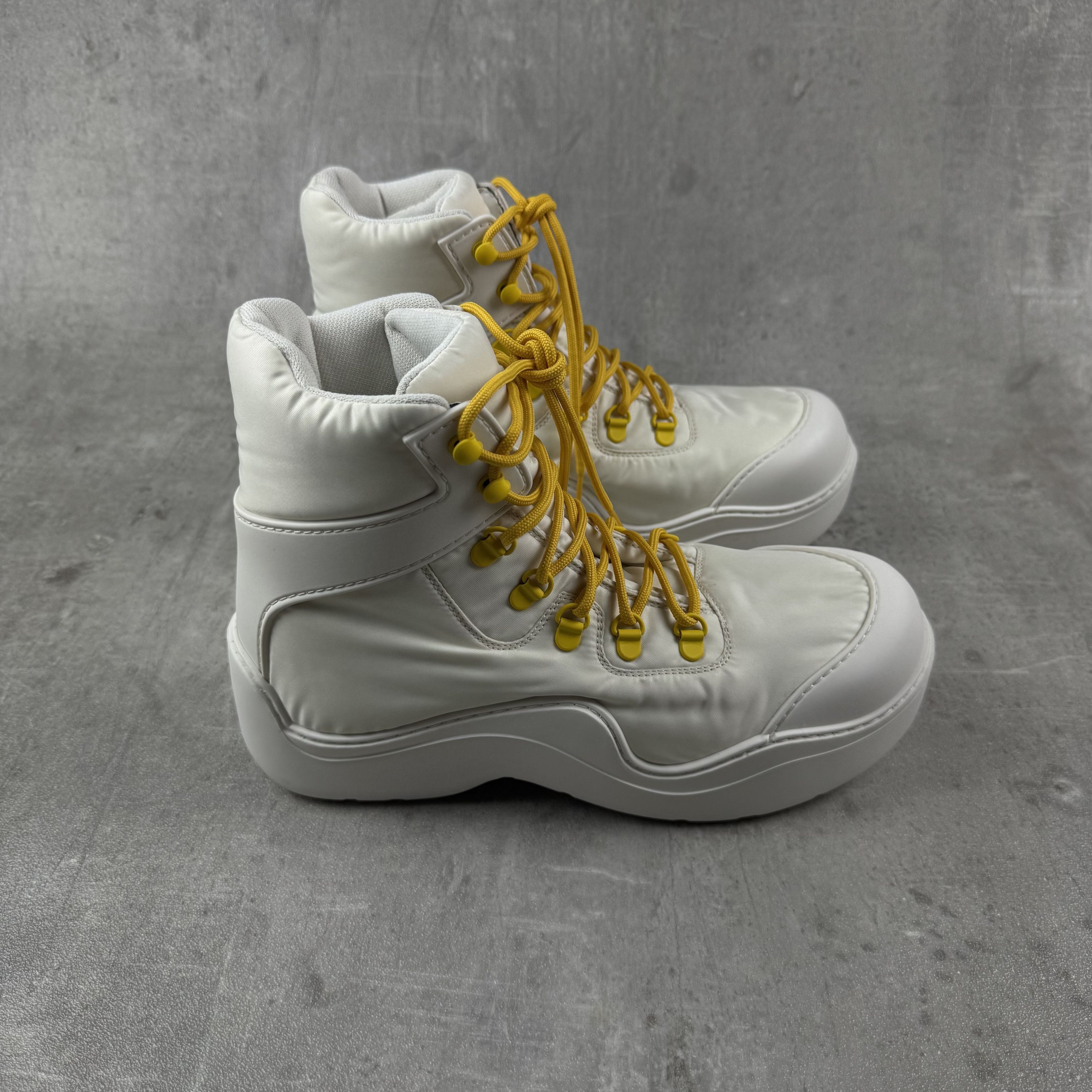 Bottega Veneta BOTTEGA VENETA Puddle Bomber Boots in White Size US 8 / EU 41 - 6 Thumbnail