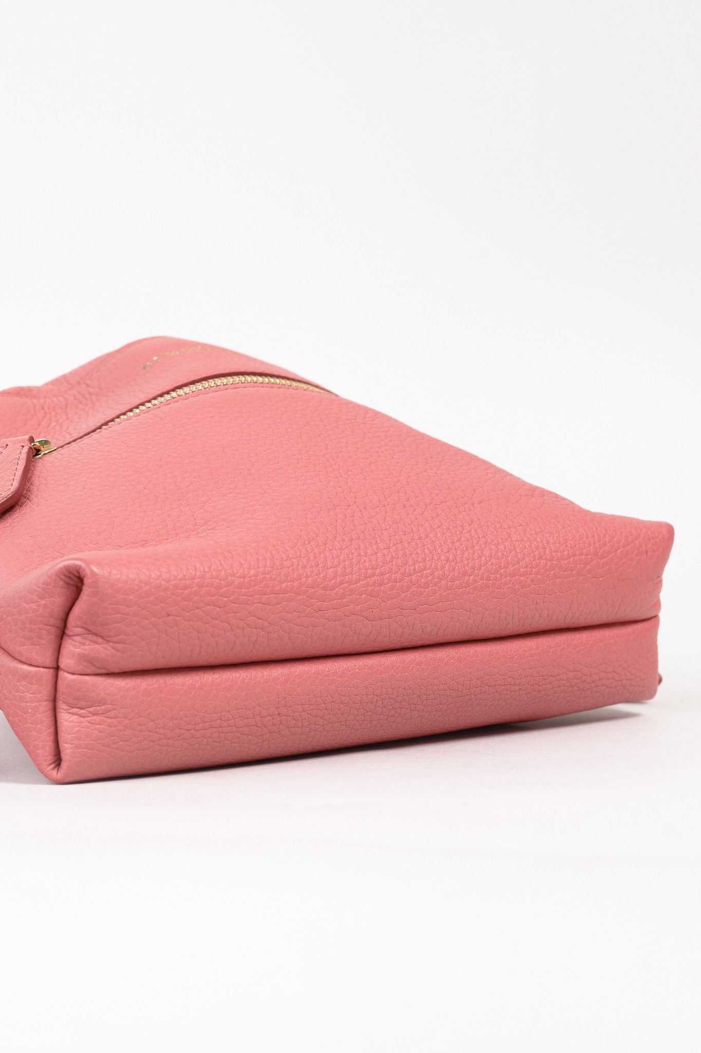 Burberry Burberry Pink Leather Drawstring Travel Pouch Size ONE SIZE - 5 Thumbnail