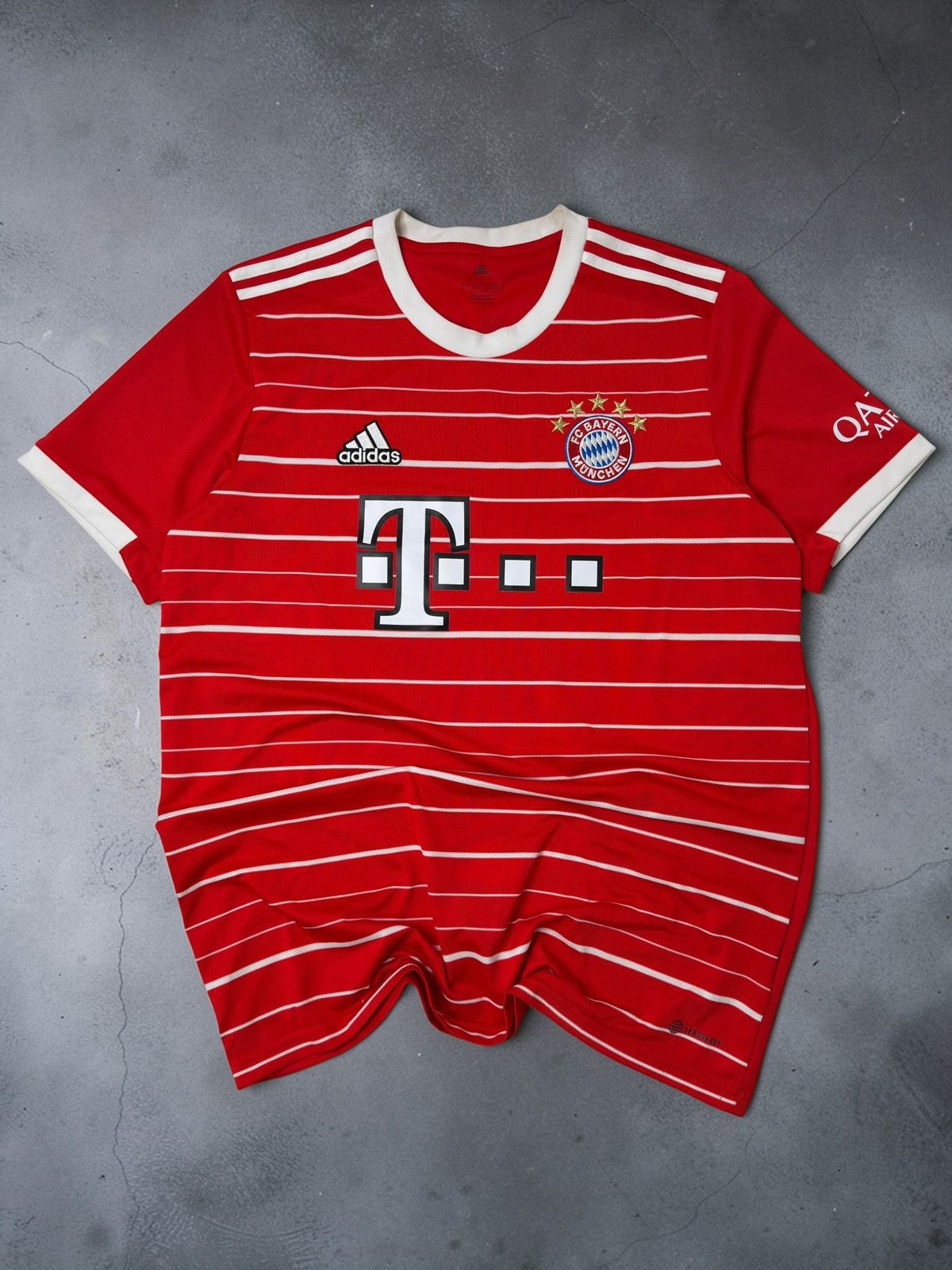 Vintage Adidas FC Bayern Munchen 22/23 home jersey blokecore swag Size US L / EU 52-54 / 3 - 1 Thumbnail