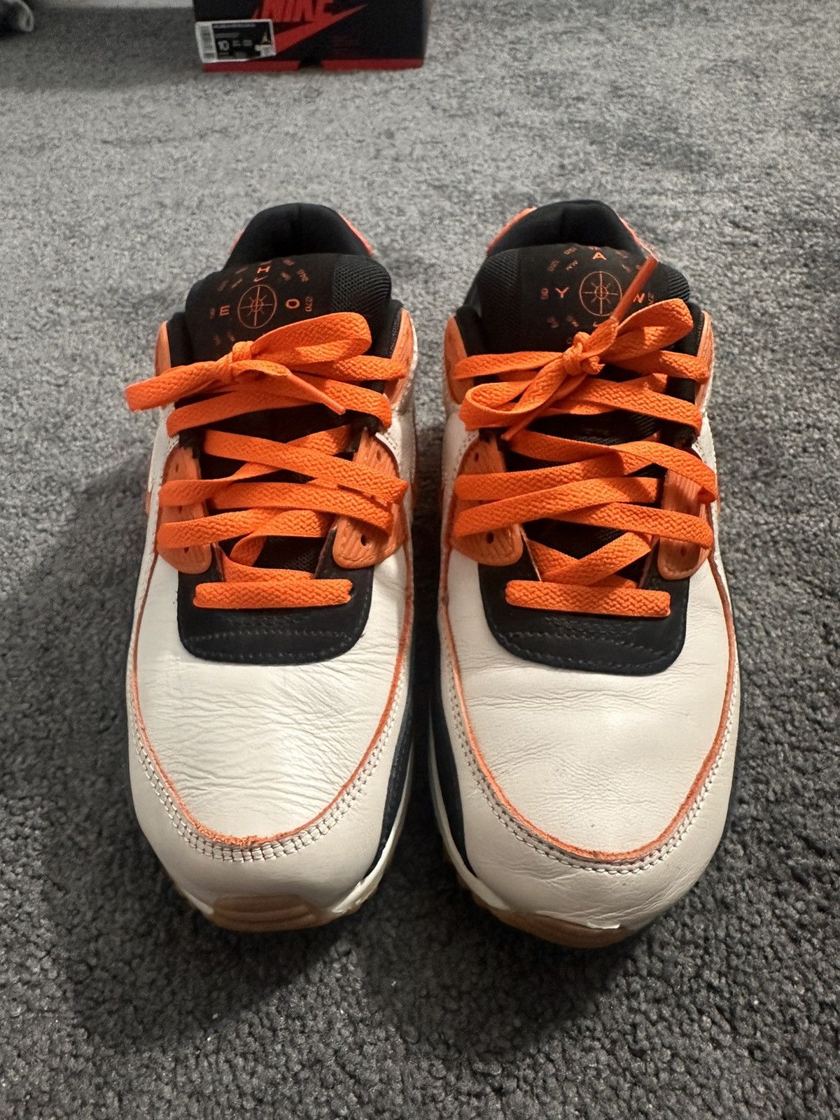 Nike Air Max 90 ‘Home & Away - Safety Orange’ Size US 10 / EU 43 - 3 Thumbnail