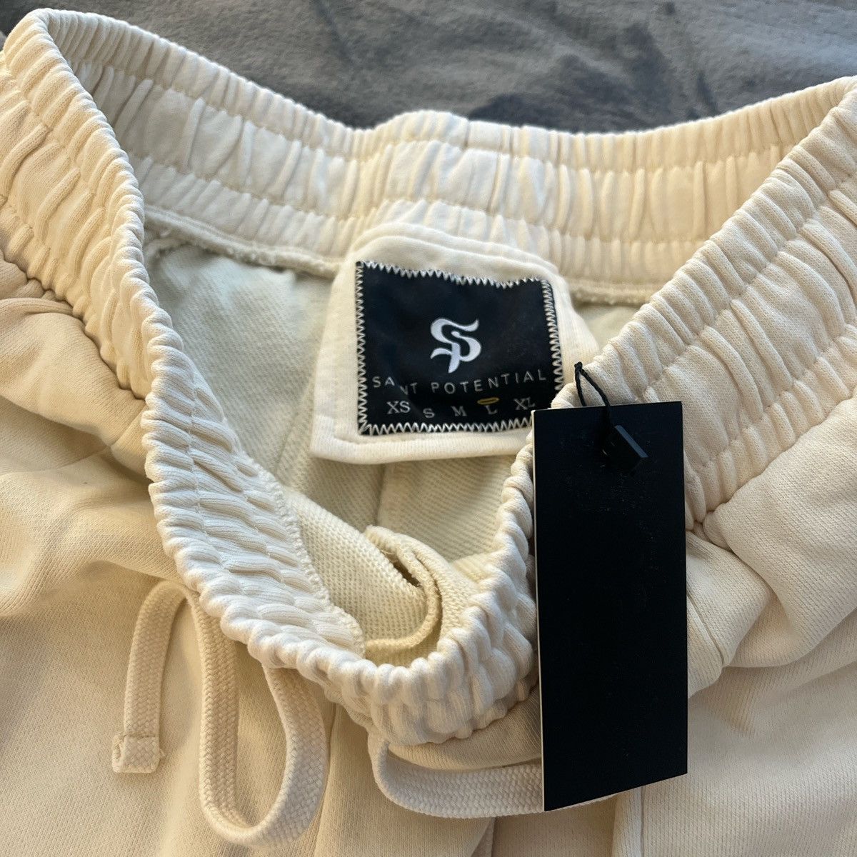 Other Large Saint Potential Tan/Beige Cargo Sweatpants Size US 33 - 2 Thumbnail