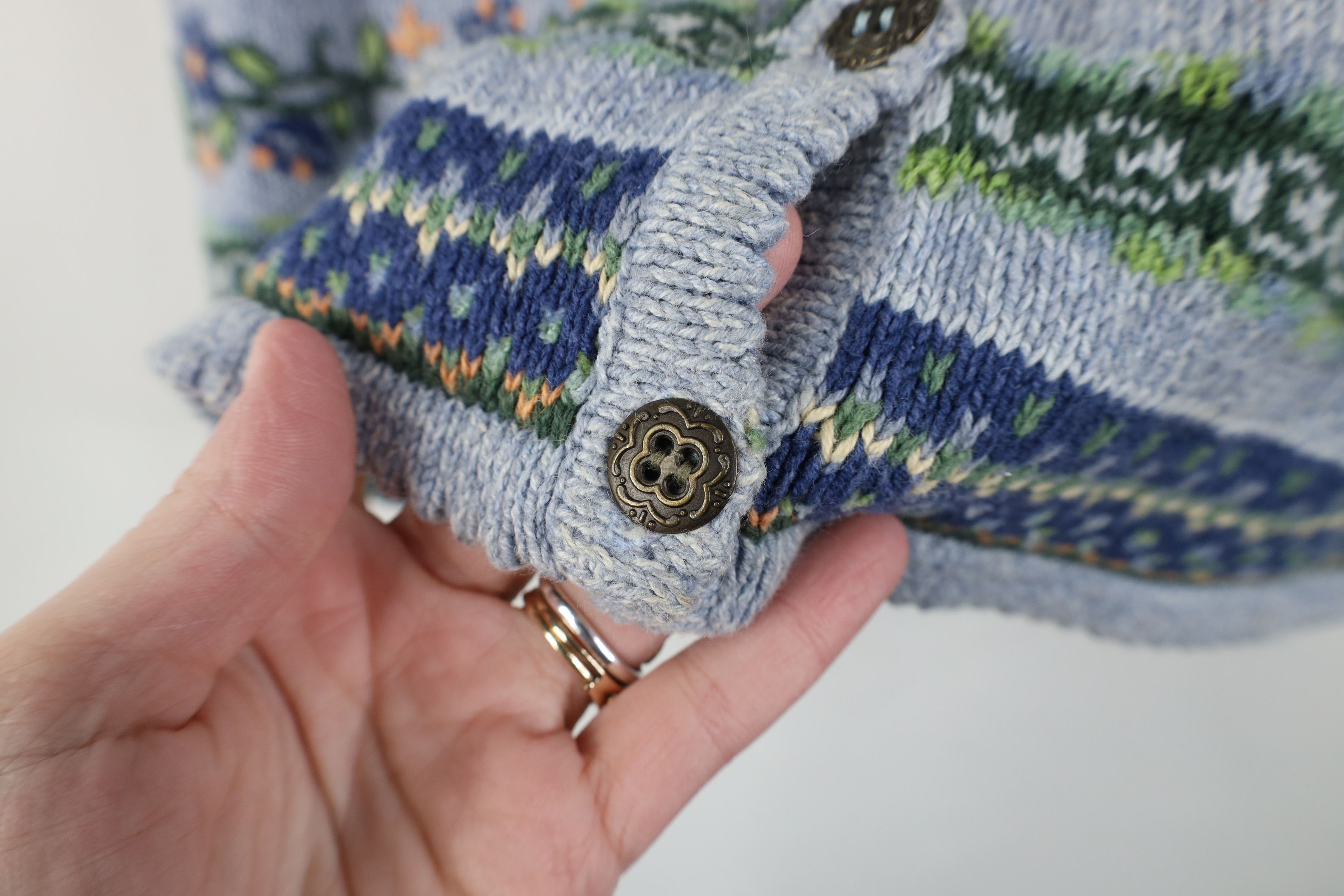Vintage Vintage 90s Streetwear Embroidered Fair Isle Sweater Vest Size S / US 4 / IT 40 - 7 Thumbnail