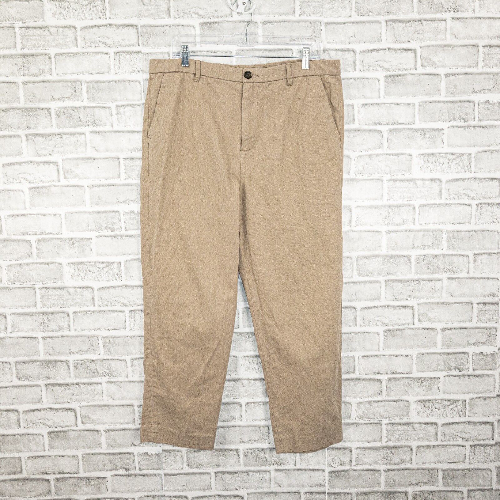 Allsaints ALL SAINTS Men's Muro Cropped Tappered Chino Pants in Khaki Size US 33 - 1 Thumbnail