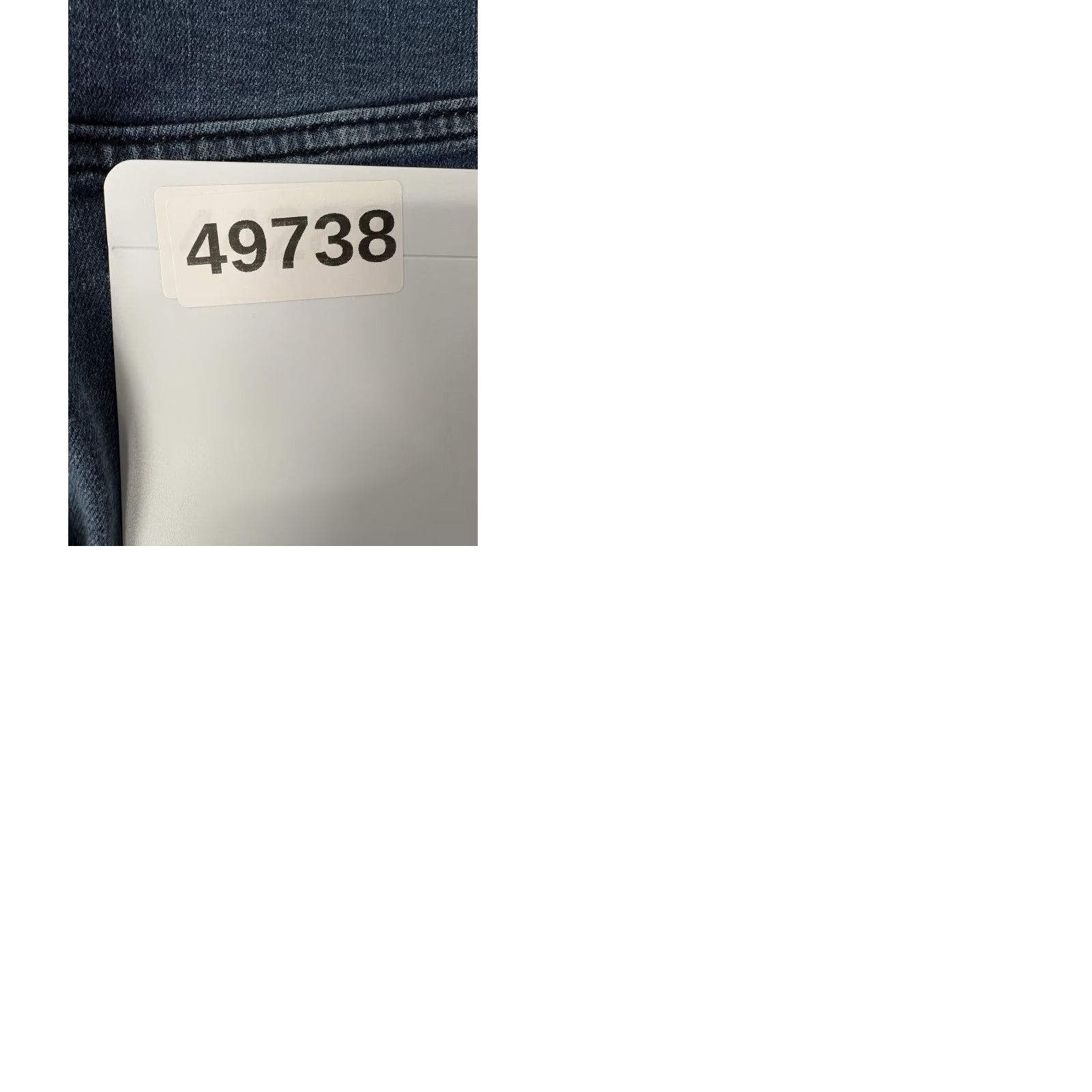 Banana Republic Banana Republic Travel Jeans Mens 36x30 Blue Athletic Taper Stretch Denim Pants Size US 36 / EU 52 - 9 Thumbnail