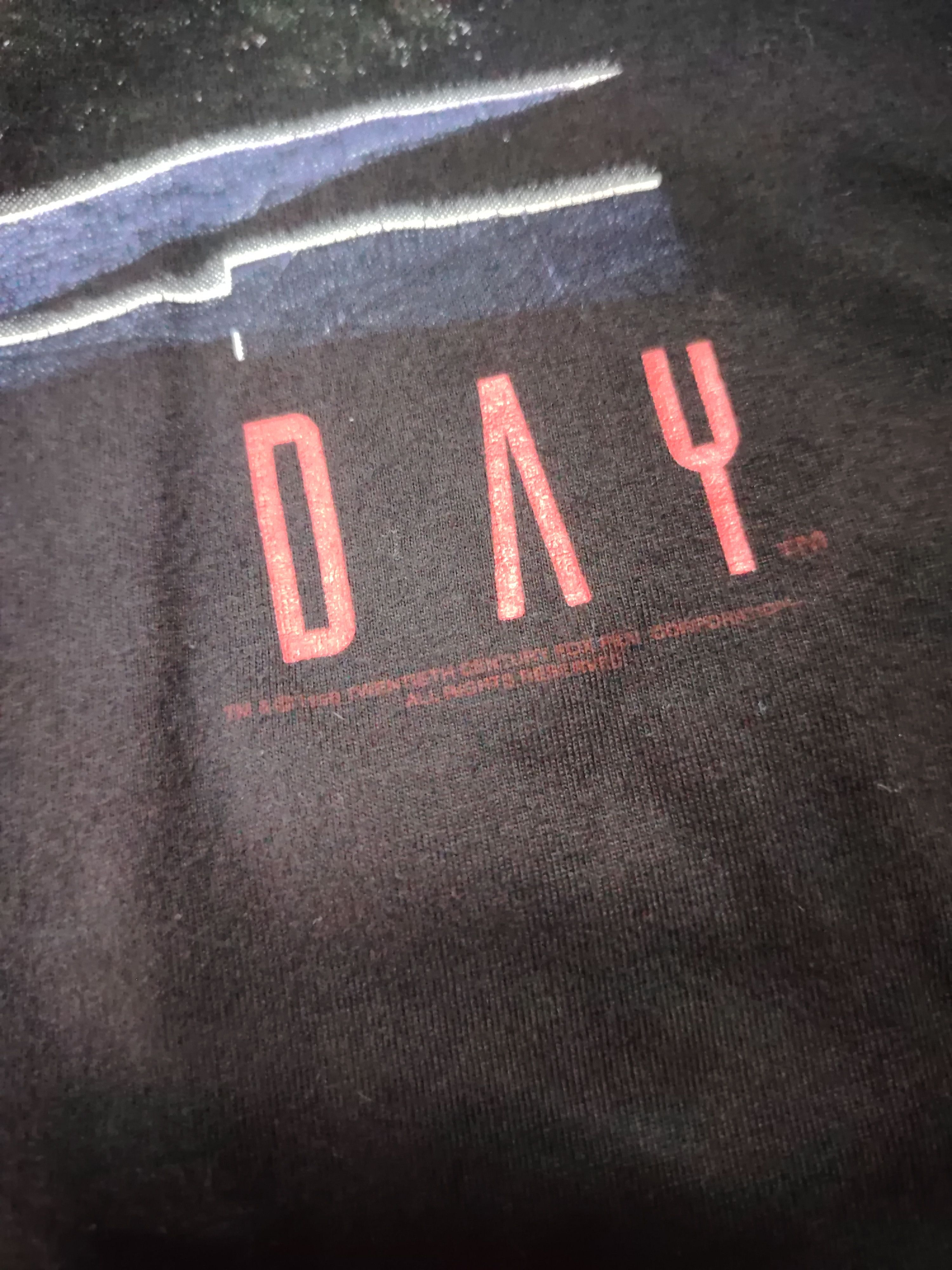 Vintage Vintage 90's Independent Day Movie t shirt Size US XL / EU 56 / 4 - 3 Thumbnail