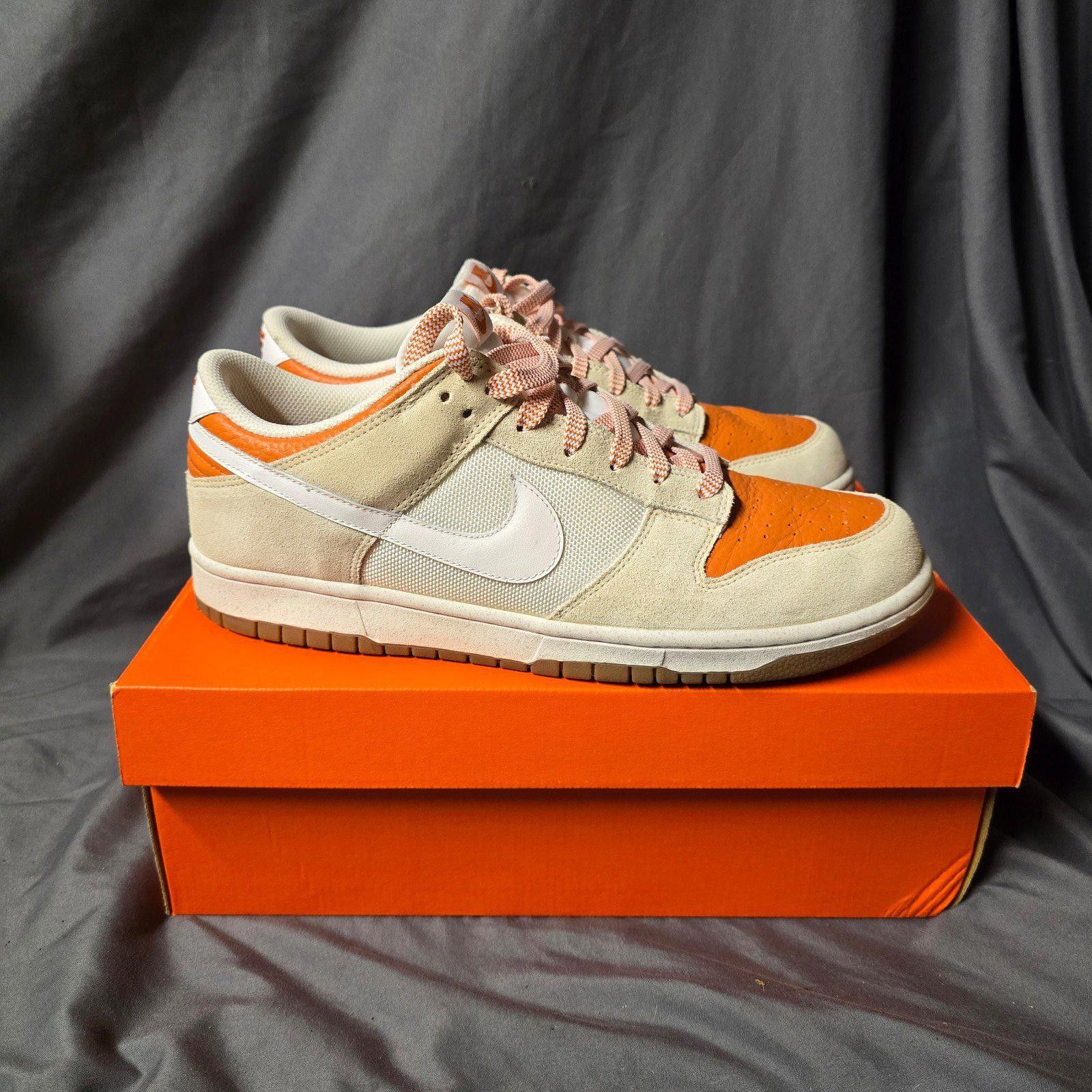 Nike Nike Dunk Low Cl Sz 11 White Orange 318020 111 2007 W Box Size US 11 / EU 44 - 1 Thumbnail