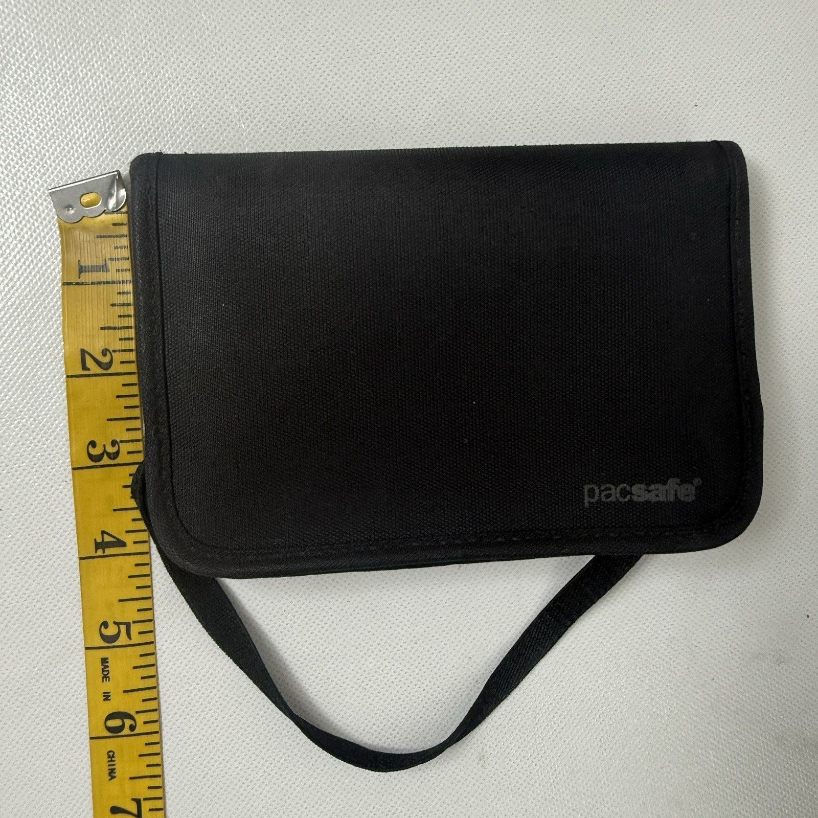 Other Pacsafe RFID Safe Blocking Compact Travel Organizer Wallet Size ONE SIZE - 4 Thumbnail