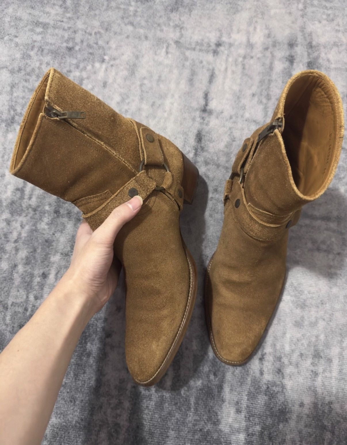 Saint Laurent Paris SLP 14SS Camel Suede Concealed Zip Ring Detail Chelsea Boots Size US 9.5 / EU 42-43 - 3 Thumbnail