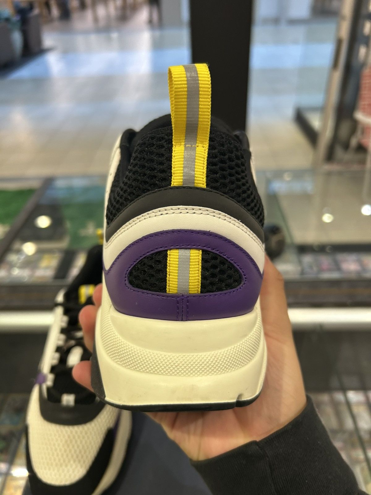 Dior Dior b22 Lakers Size US 12 / EU 45 - 3 Thumbnail