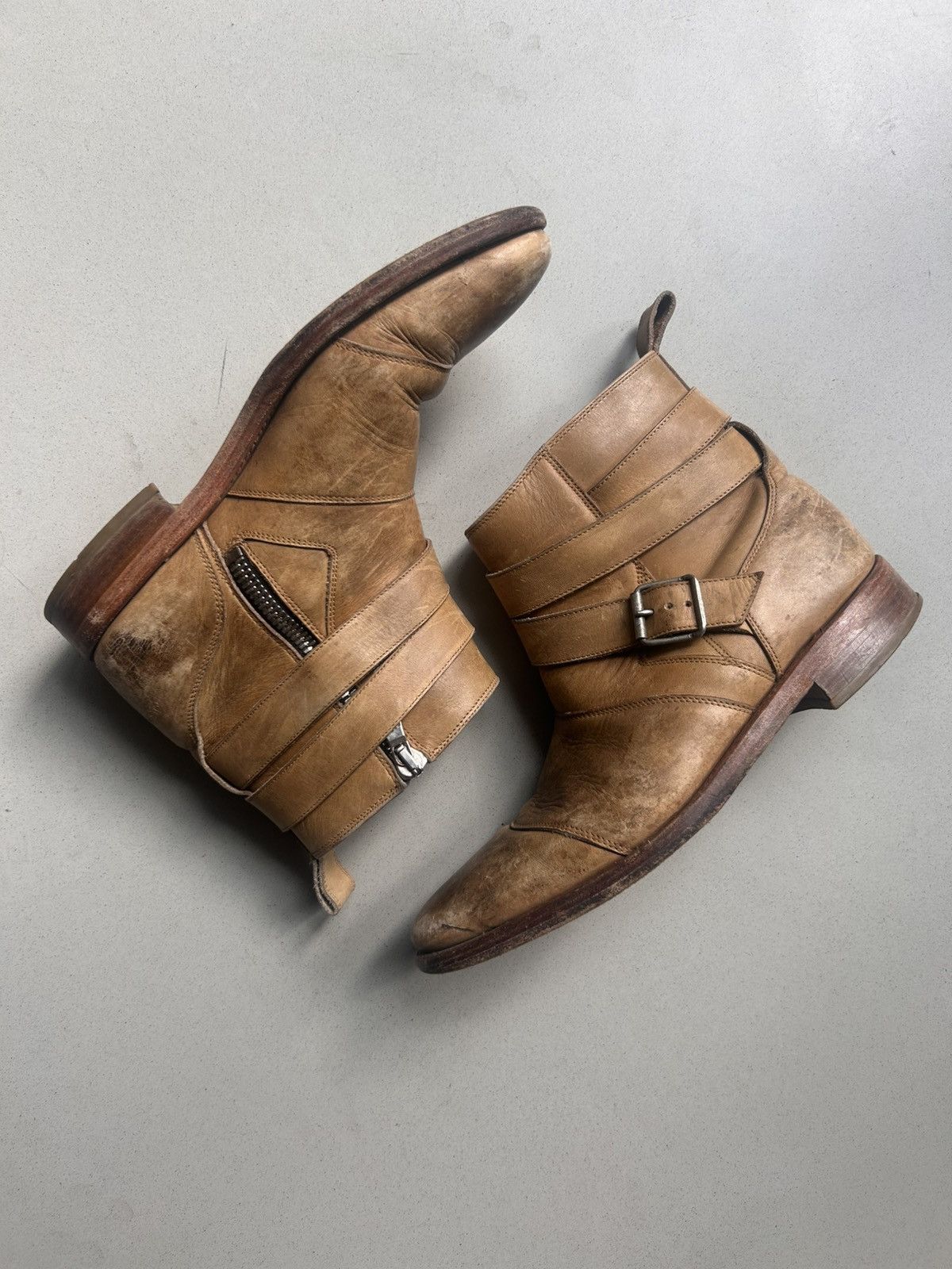 Balmain Camel Buckle Leather Biker Boots – Size 41