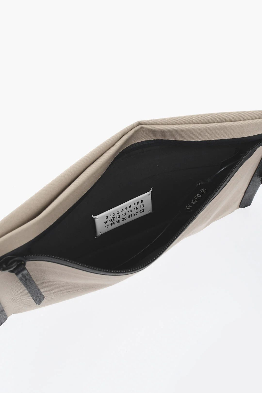 Maison Margiela og1mm0326 Size: OS / Mackintosh Fabric Belt Bag in Beige Size ONE SIZE - 5 Thumbnail