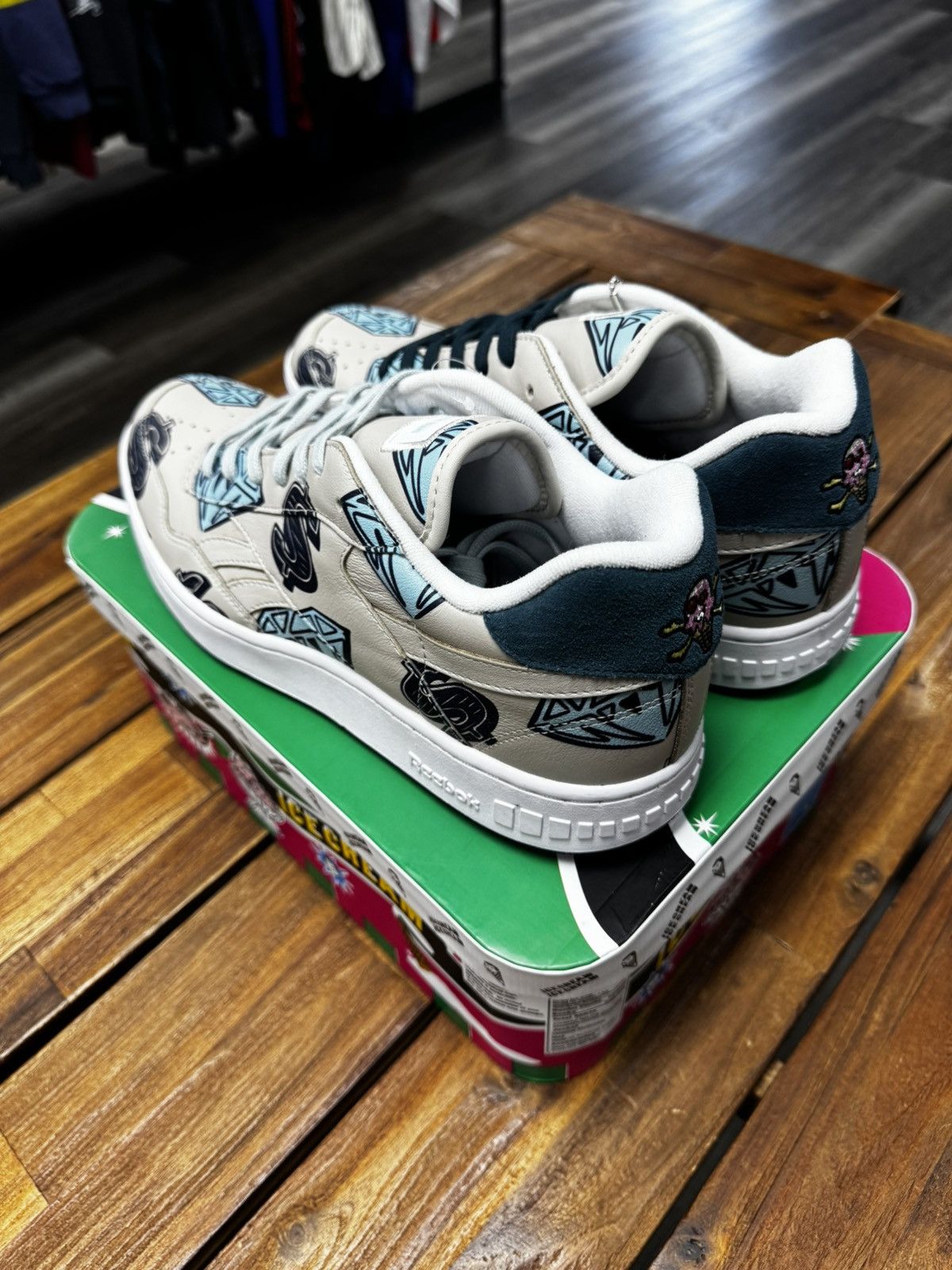 Icecream × Reebok BBC Ice Cream x Reebok BB 4000 Diamonds & Dollars OG All Size US 11.5 / EU 44-45 - 8 Thumbnail