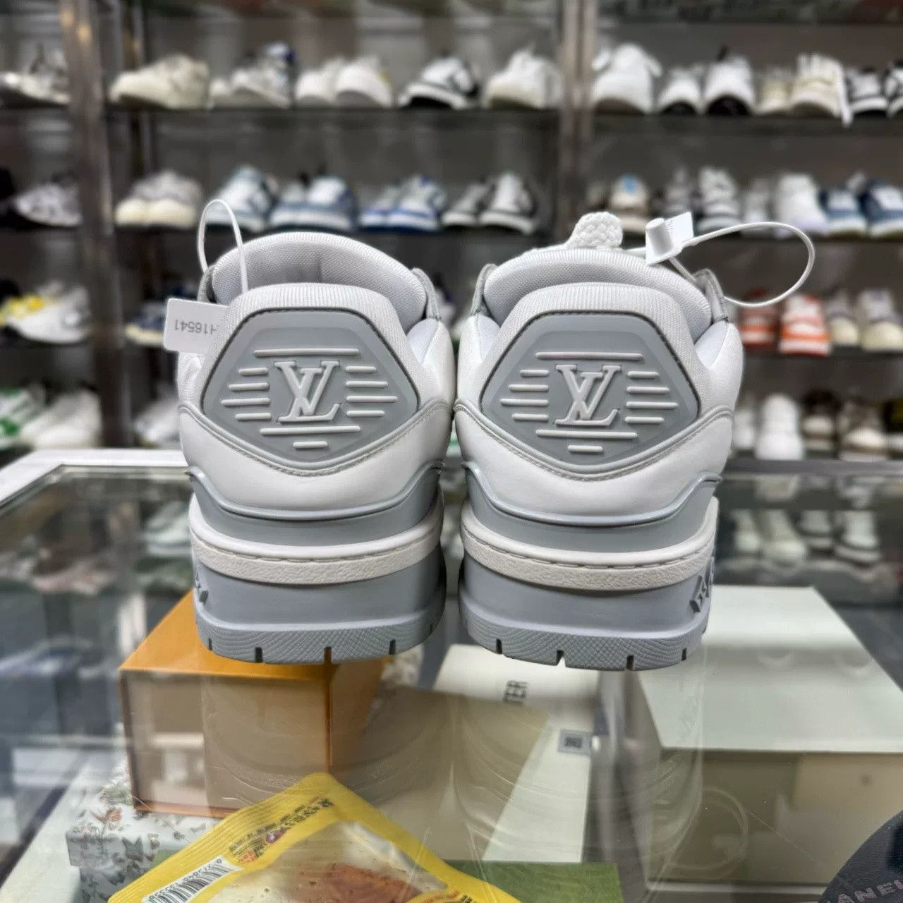 Louis Vuitton Louis Vuitton LV Trainer Maxi Size US 11.5 / EU 44-45 - 6 Thumbnail