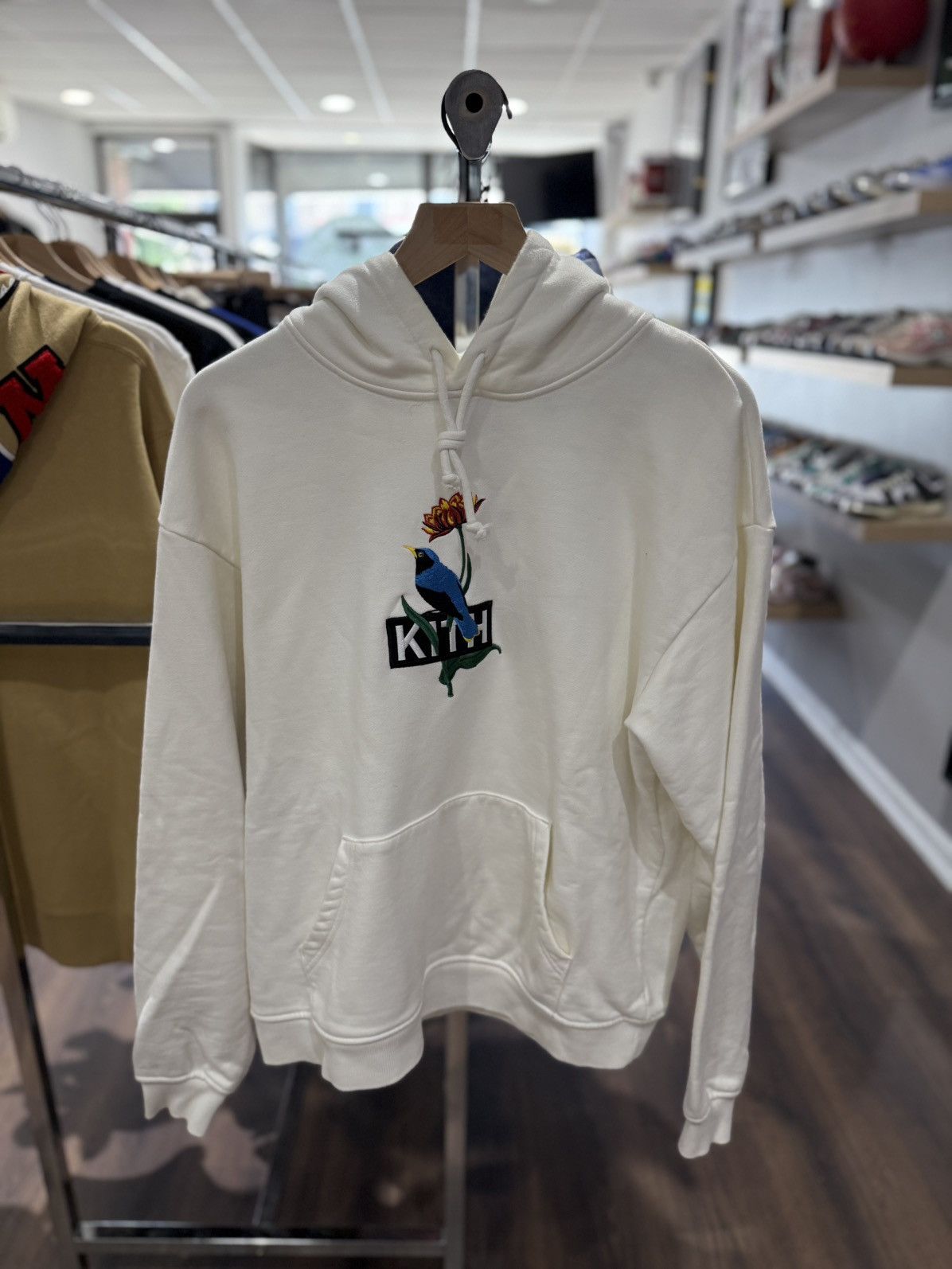 Kith Kith Williams II Floral Bird Embroidered Hoodie Off White Size US M / EU 48-50 / 2 - 1 Thumbnail