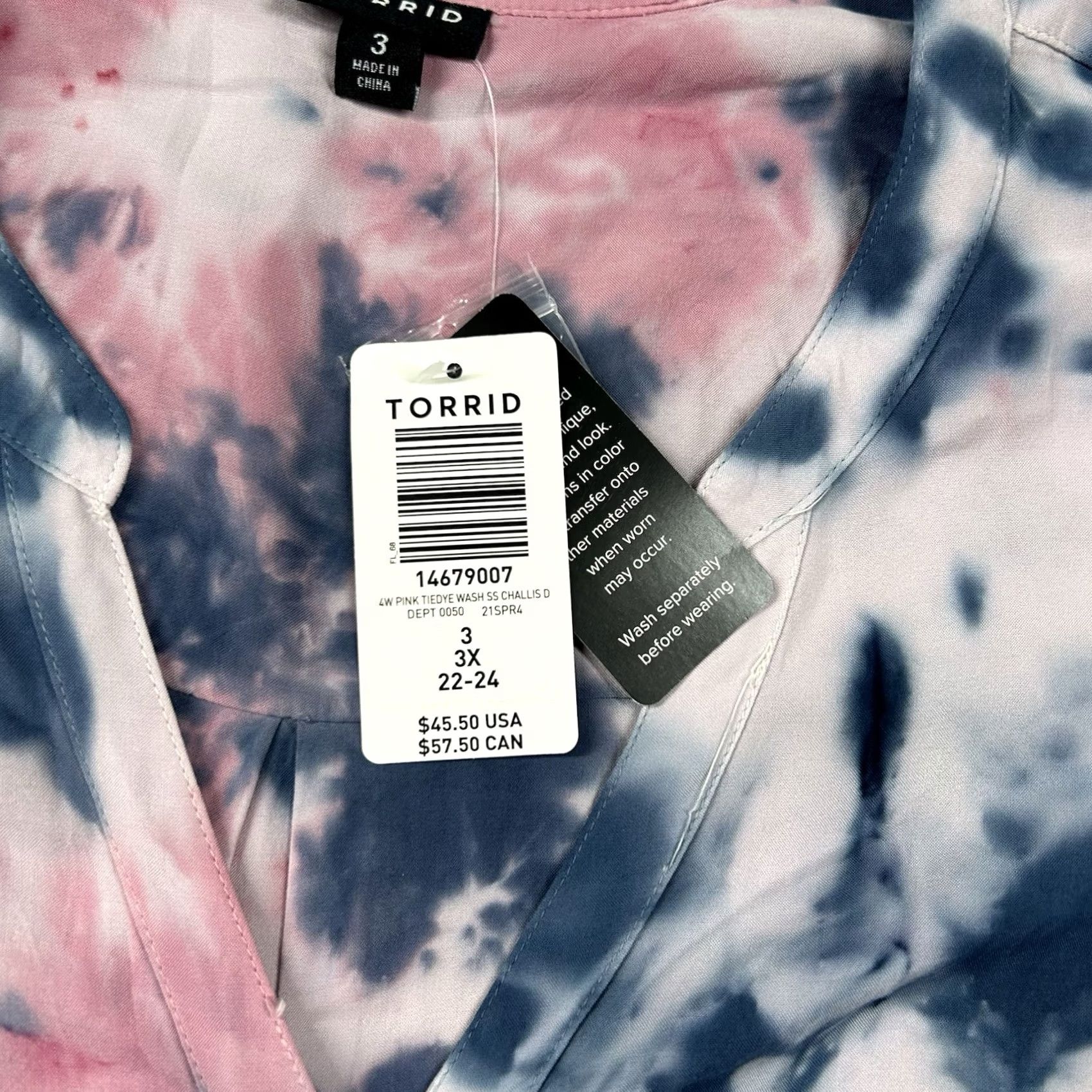 Torrid Torrid Top Womens 3X Button-Up Rayon Tie-Dye Challis Lightweight Plus Shirt Womens Short Sleeve V-Neck Geometric Pattern Multicolor Size XXL / US 16-18 / IT 52-54 - 4 Thumbnail