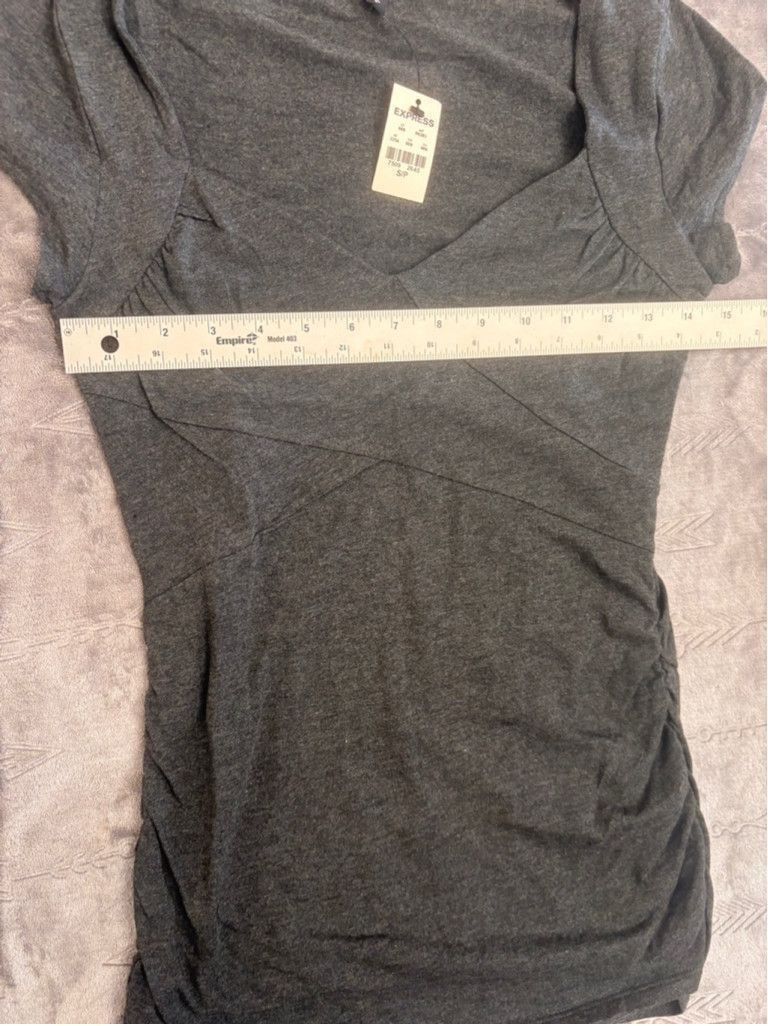 Express Women's Express Gray Short Sleeve Ruches Top Size S Size XS / US 0-2 / IT 36-38 - 2 Thumbnail