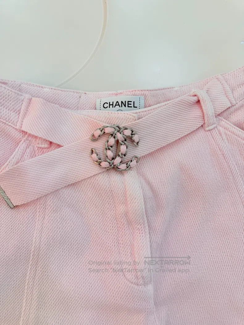 Chanel Chanel 19p cherry pink shorts Size 25" / US 0 / IT 36 - 4 Thumbnail