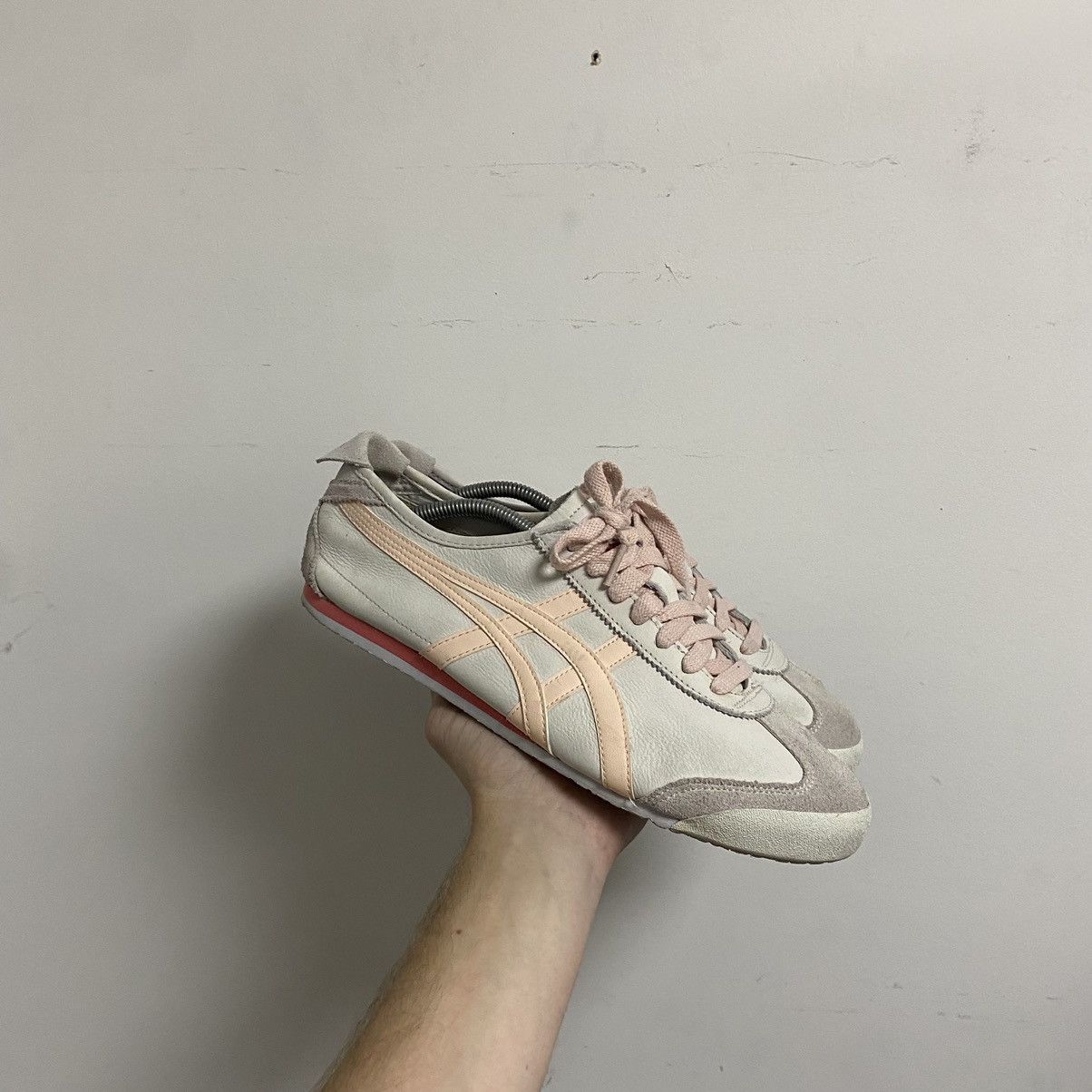 Asics Vintage Asics Tiger Onitsuka Sneakers Size US 9.5 / EU 42-43 - 1 Thumbnail