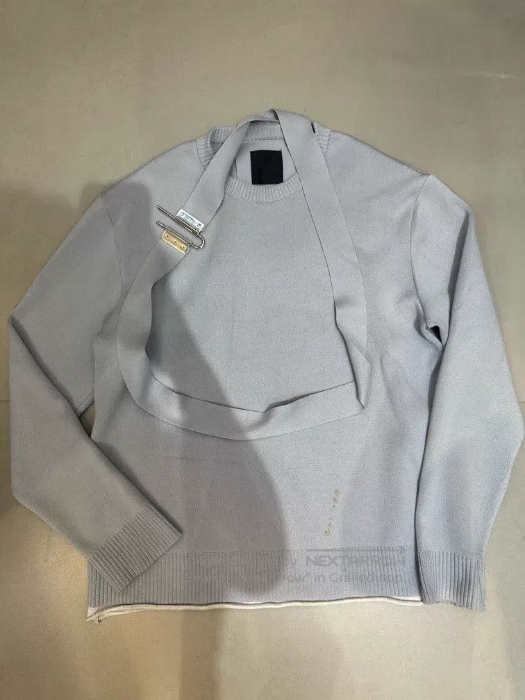 Givenchy Givenchy Buckle Knit Sweater Size US M / EU 48-50 / 2 - 1 Thumbnail